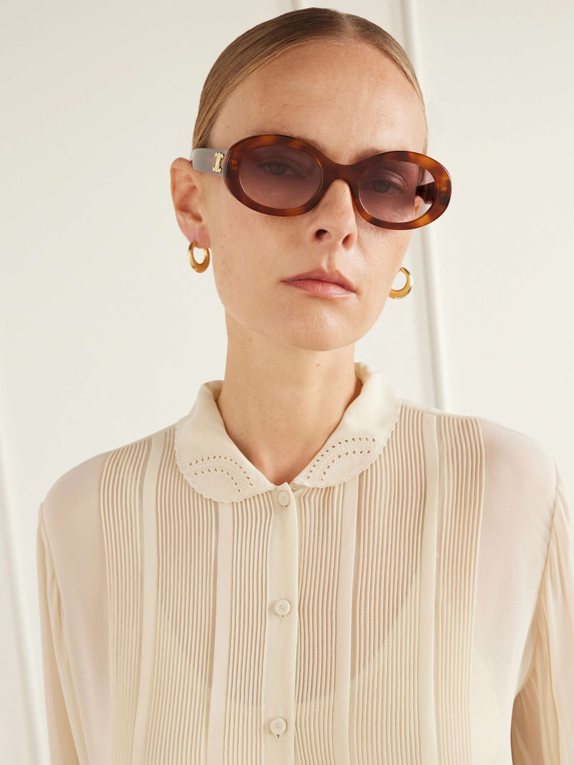CELINE EYEWEAR Triomphe oval-frame acetate sunglasses