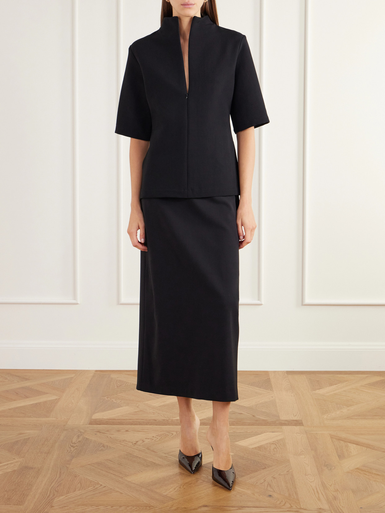 Helix 95 Toe Croc-Effect Mules