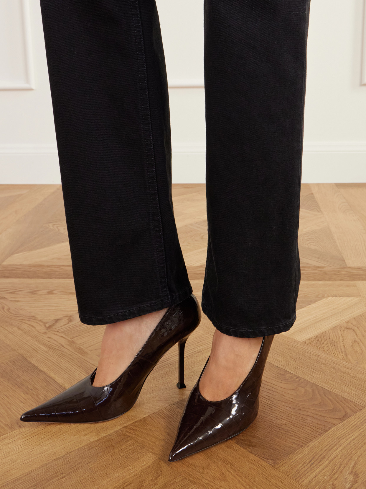 Helix 95 Croc-Effect Pumps