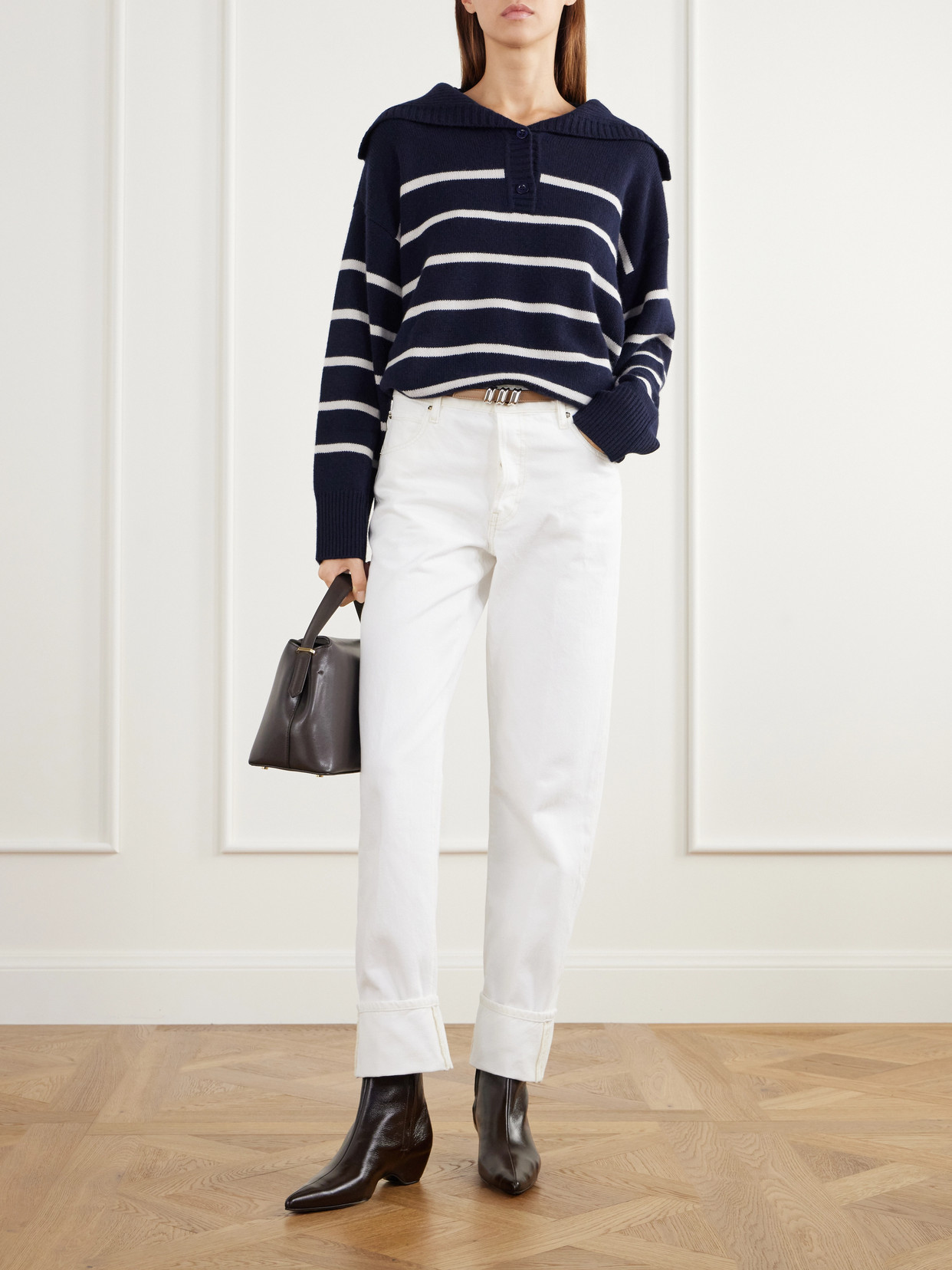 The Sotheby'S Essential Mid-Rise Straight-Leg Jeans - Off