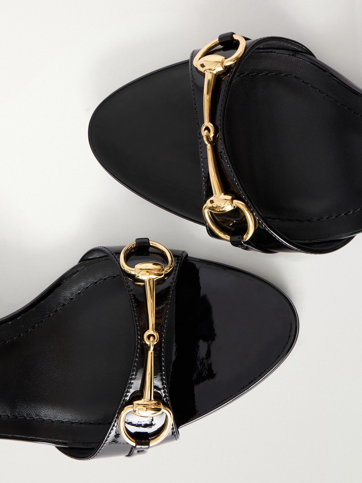 Donna 80 Horsebit-Embellished Wedge