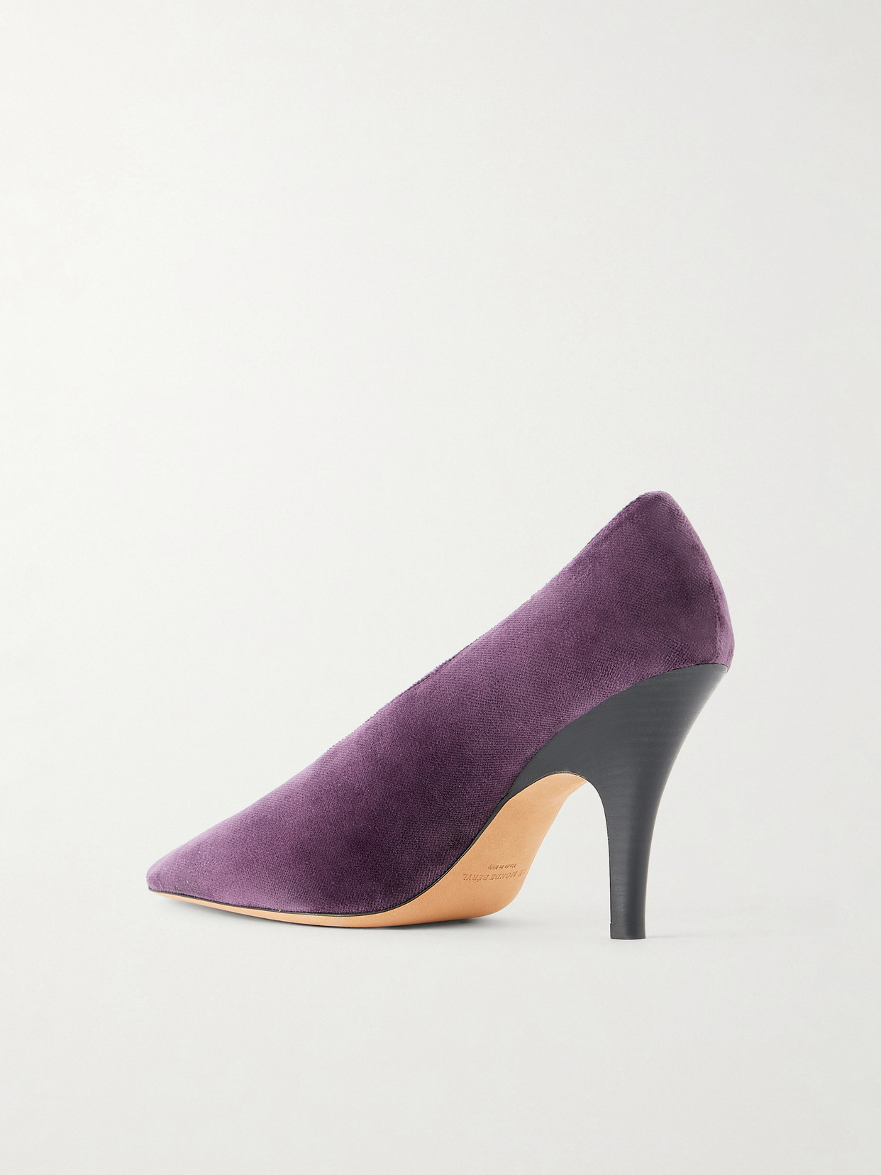 Le Monde Béryl - Petra 100 Velvet Pumps