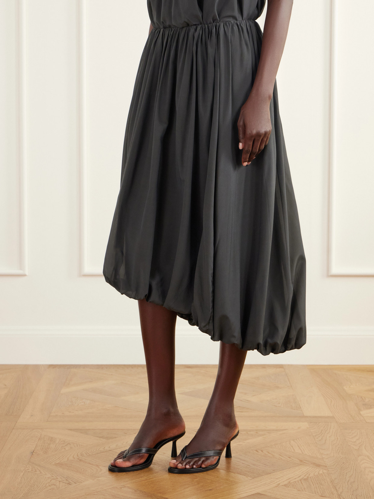 Balloon Gathered Chiffon Midi