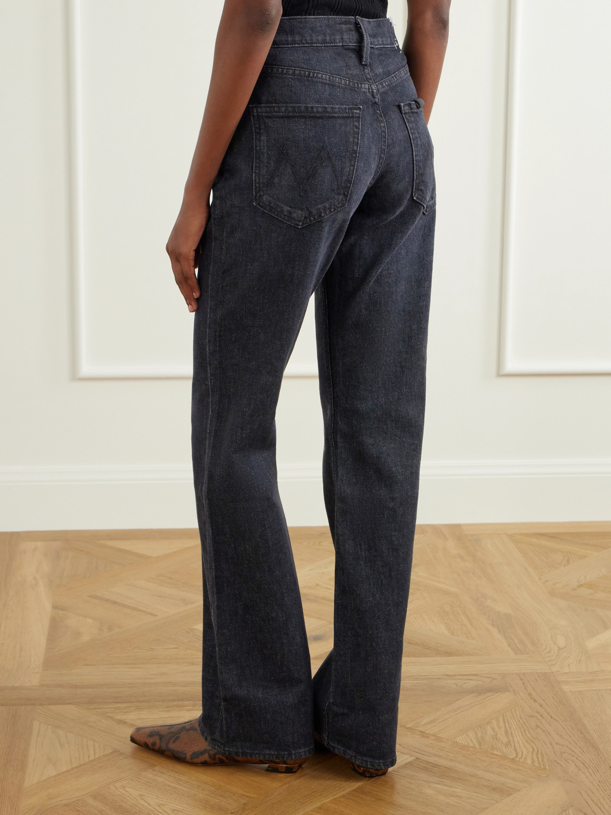 The Reifler Stretch Mid-Rise Straight-Leg Jeans
