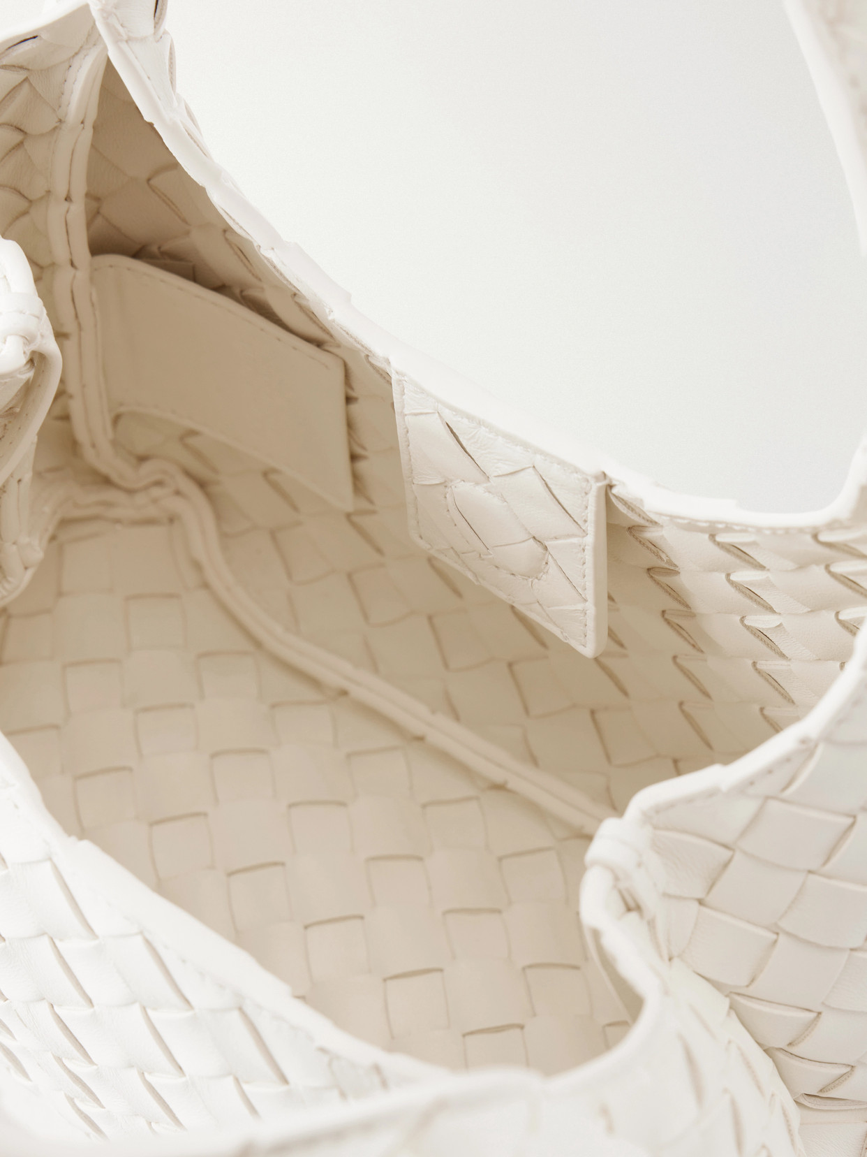 Baby Campana 19 Shoulder Bag
