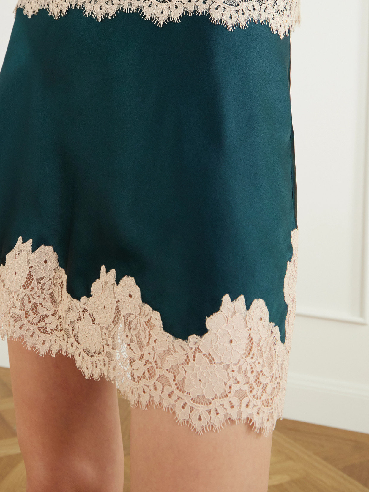 Dôen - Giulietta Lace-Trimmed Silk-Charmeuse Mini