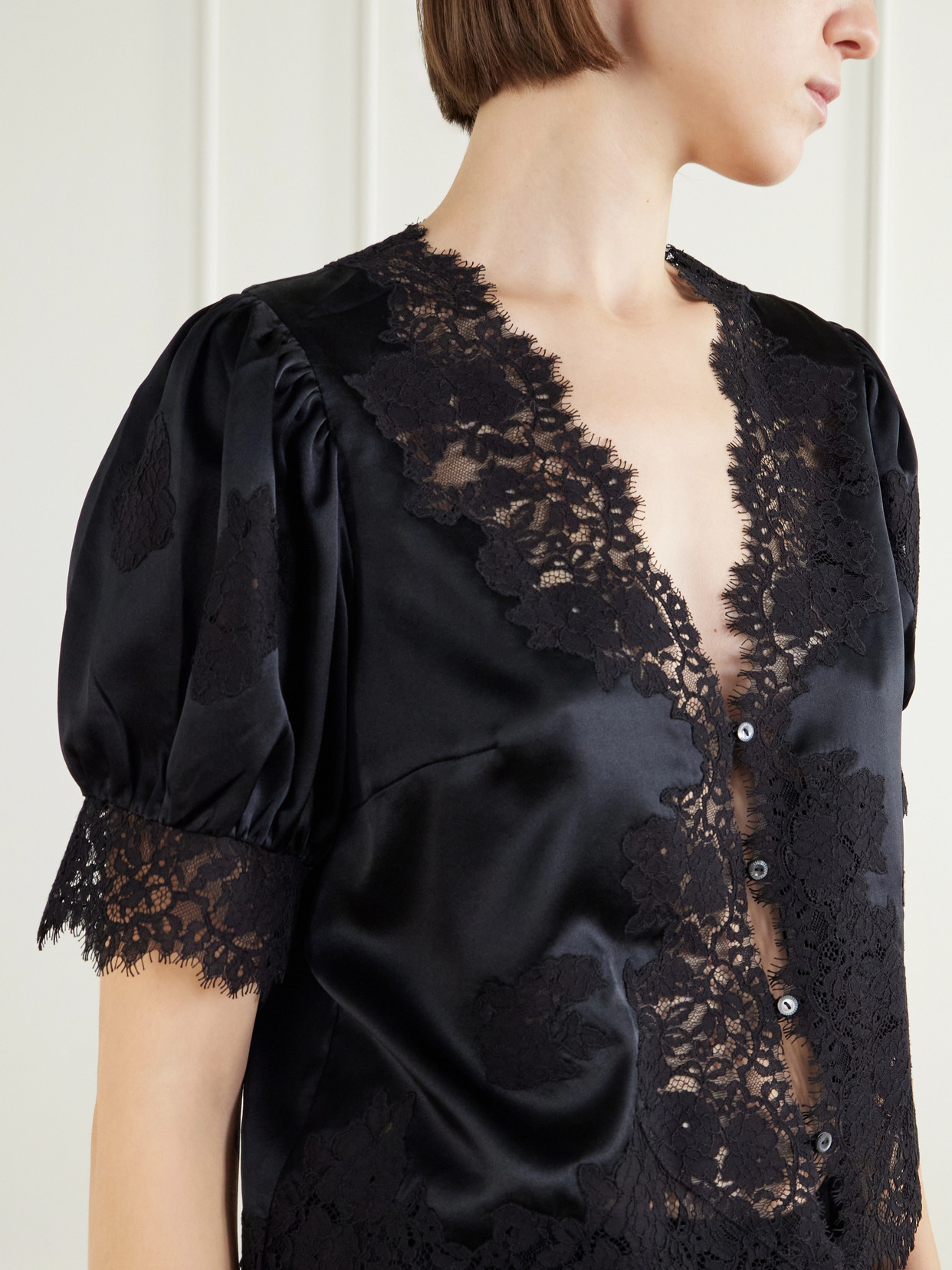 Dôen - Idella Lace-Trimmed Silk-Satin Blouse