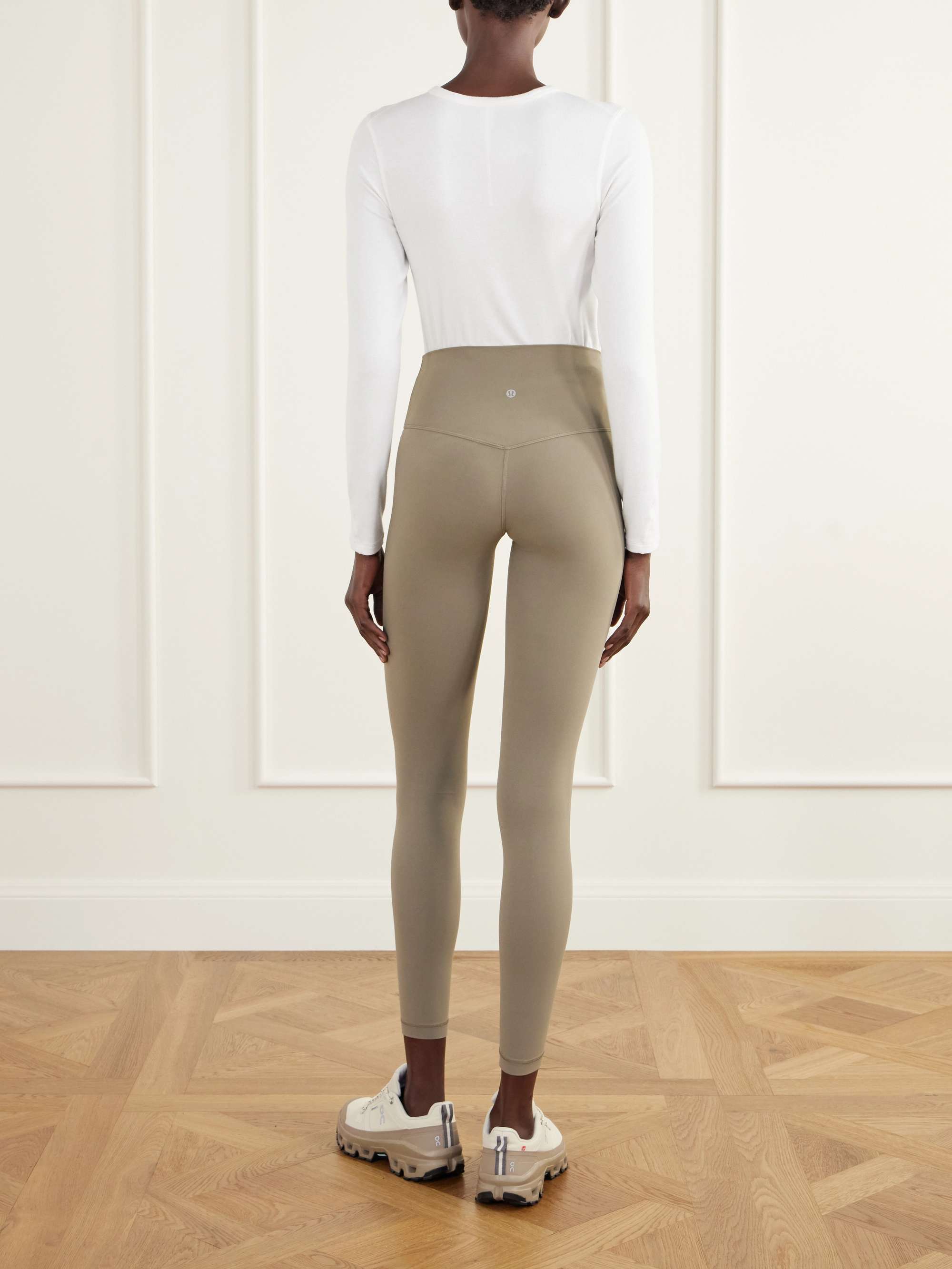 LULULEMON 