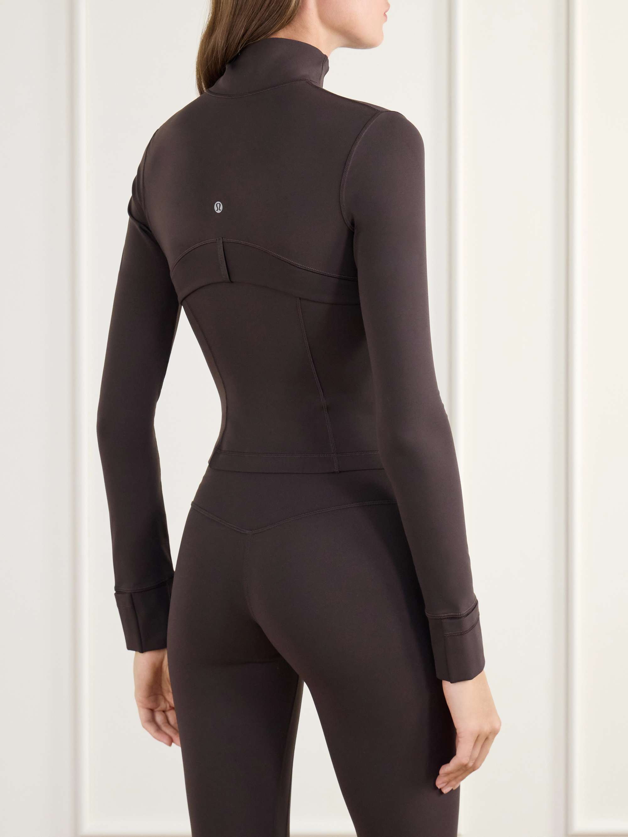 LULULEMON 