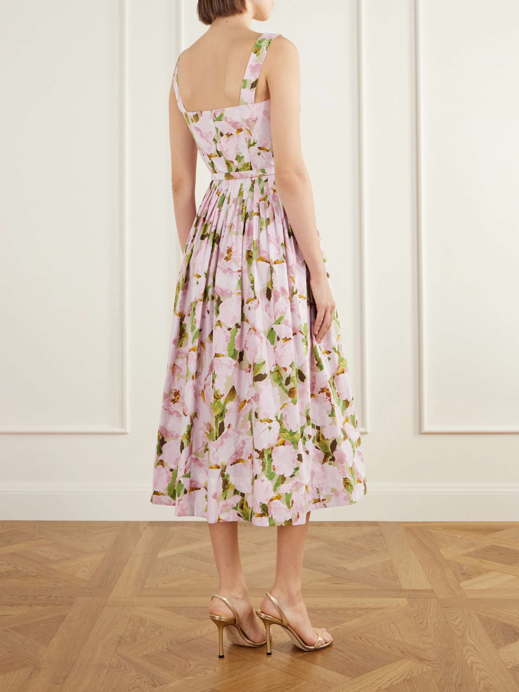 OSCAR DE LA RENTA 
