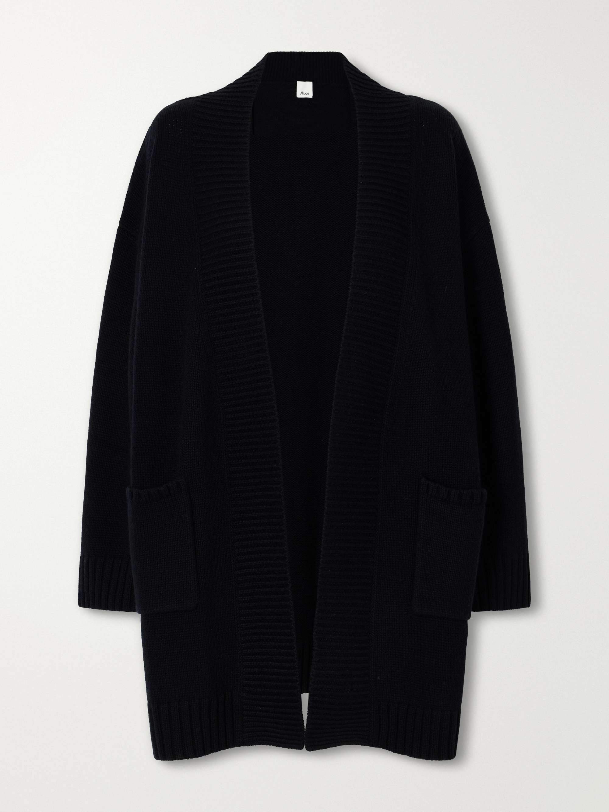 ALLUDE 