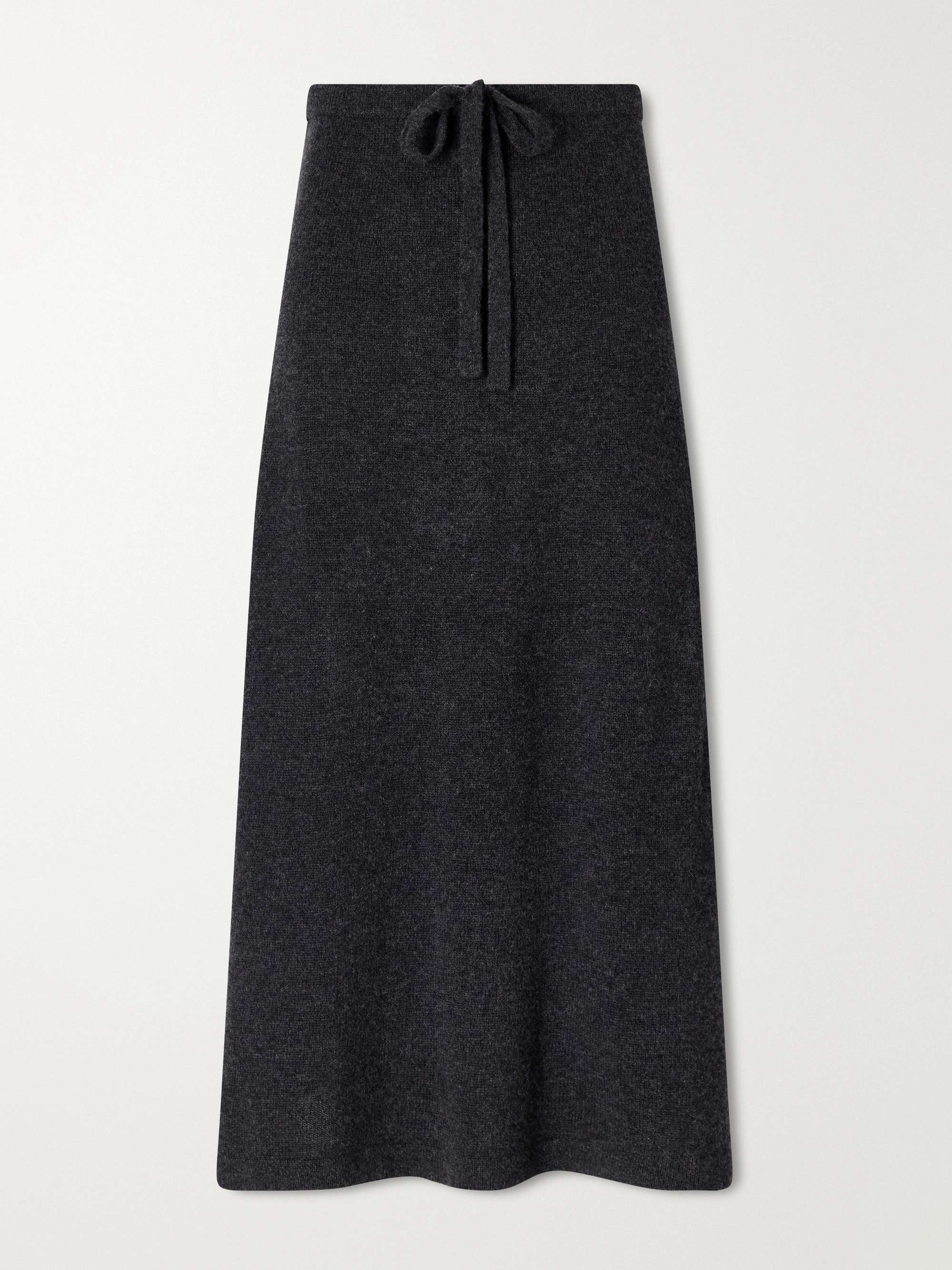 ALLUDE 