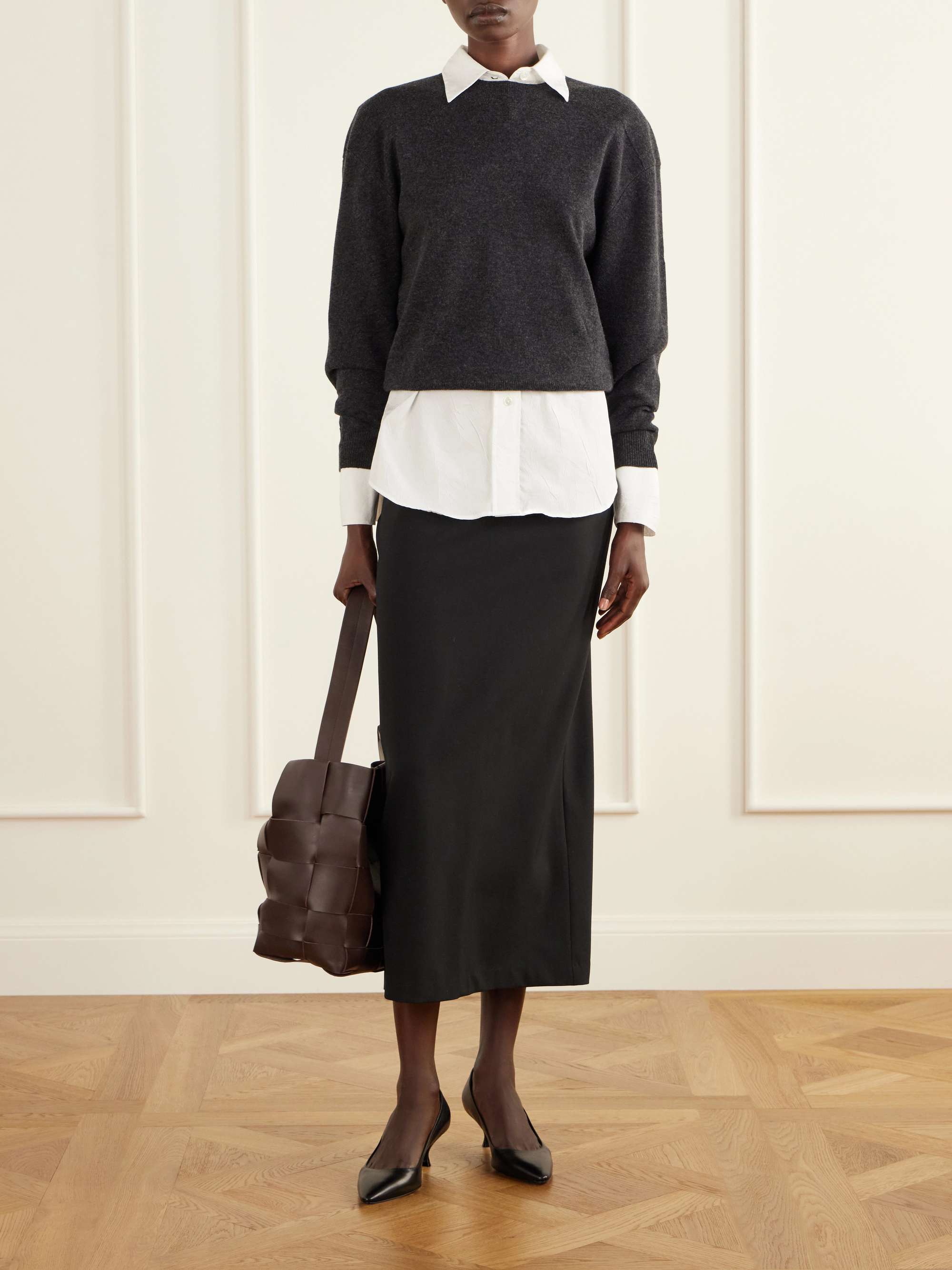ALLUDE 