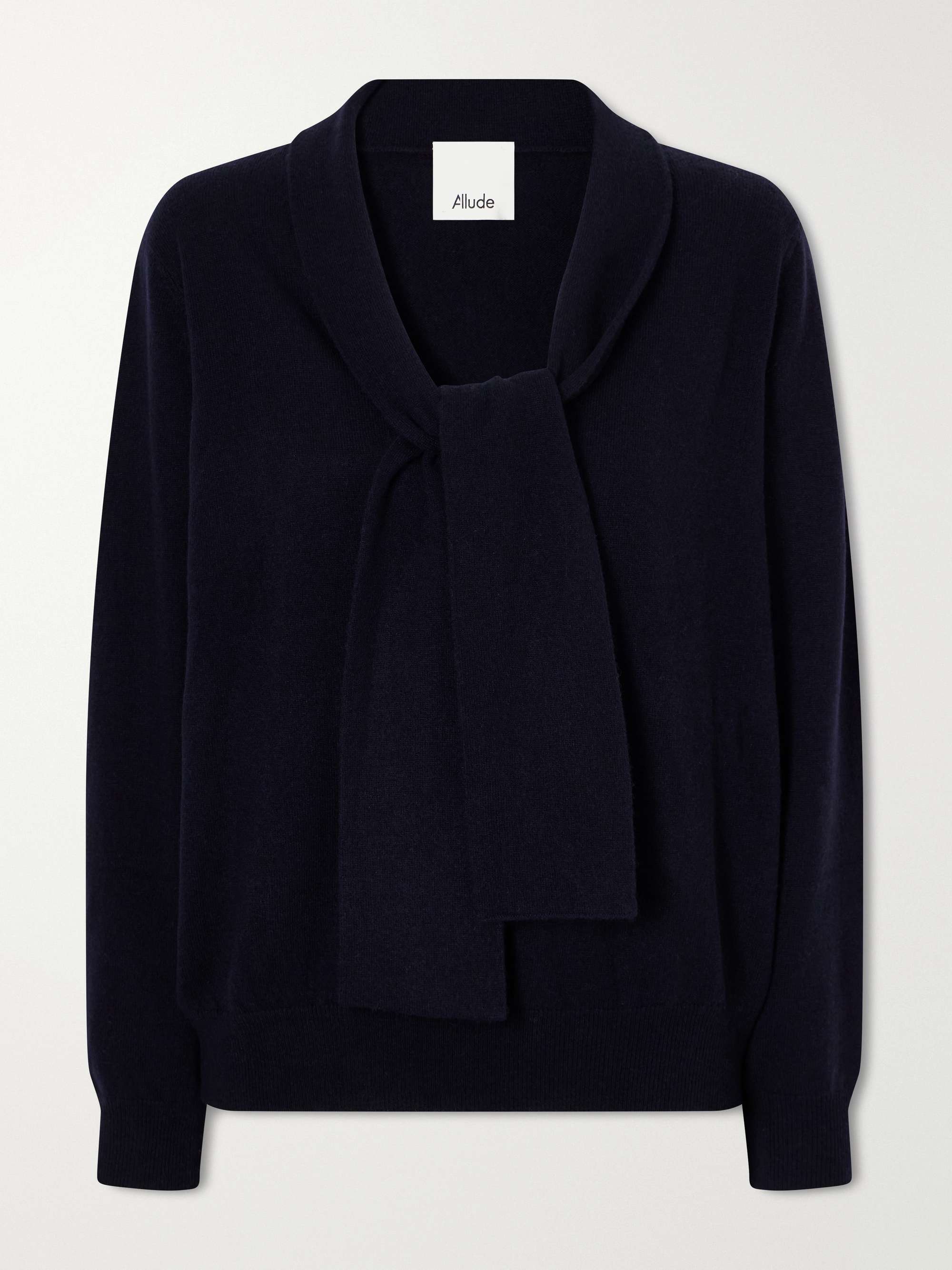 ALLUDE 