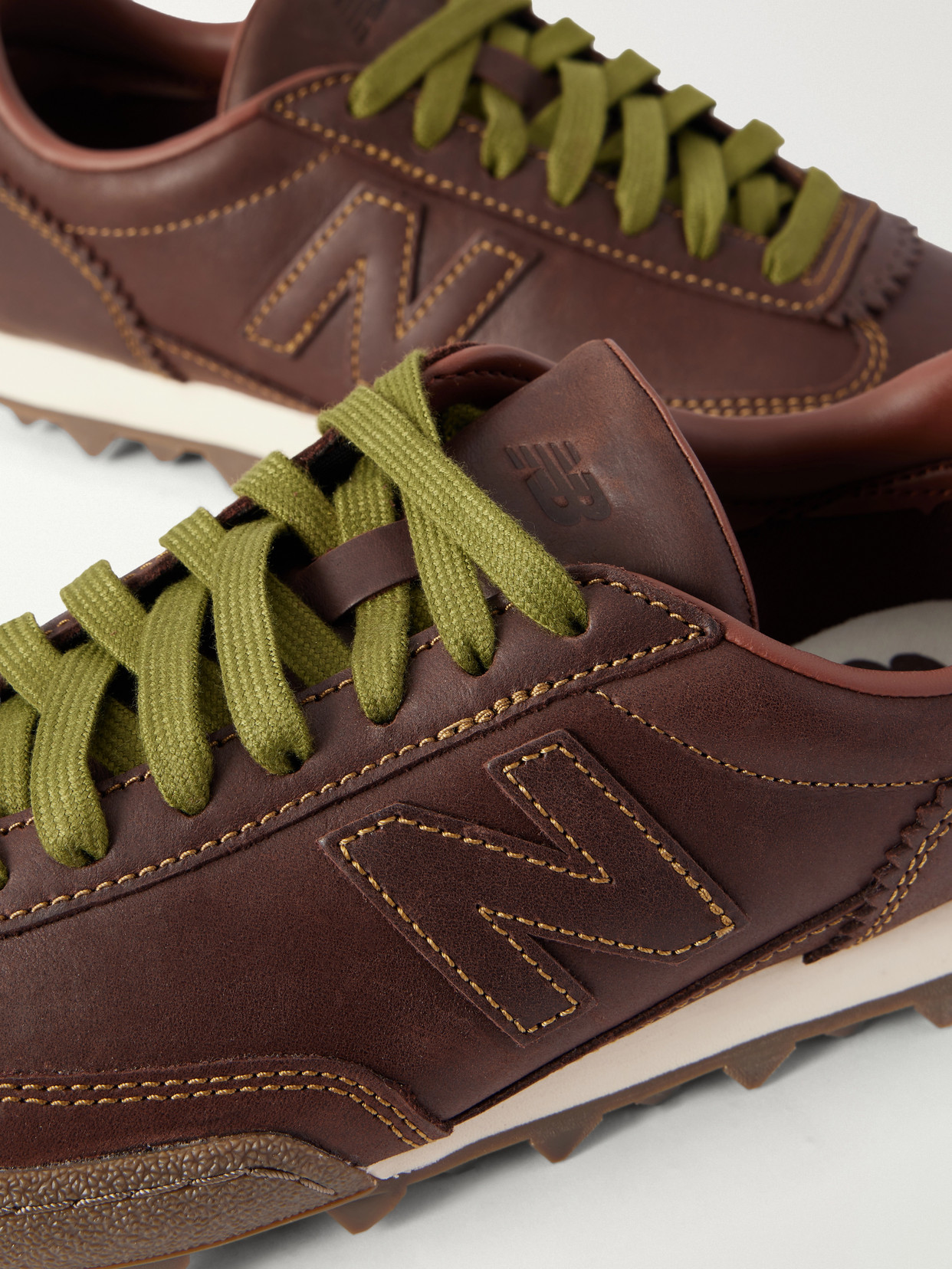 Gator Run Sneakers