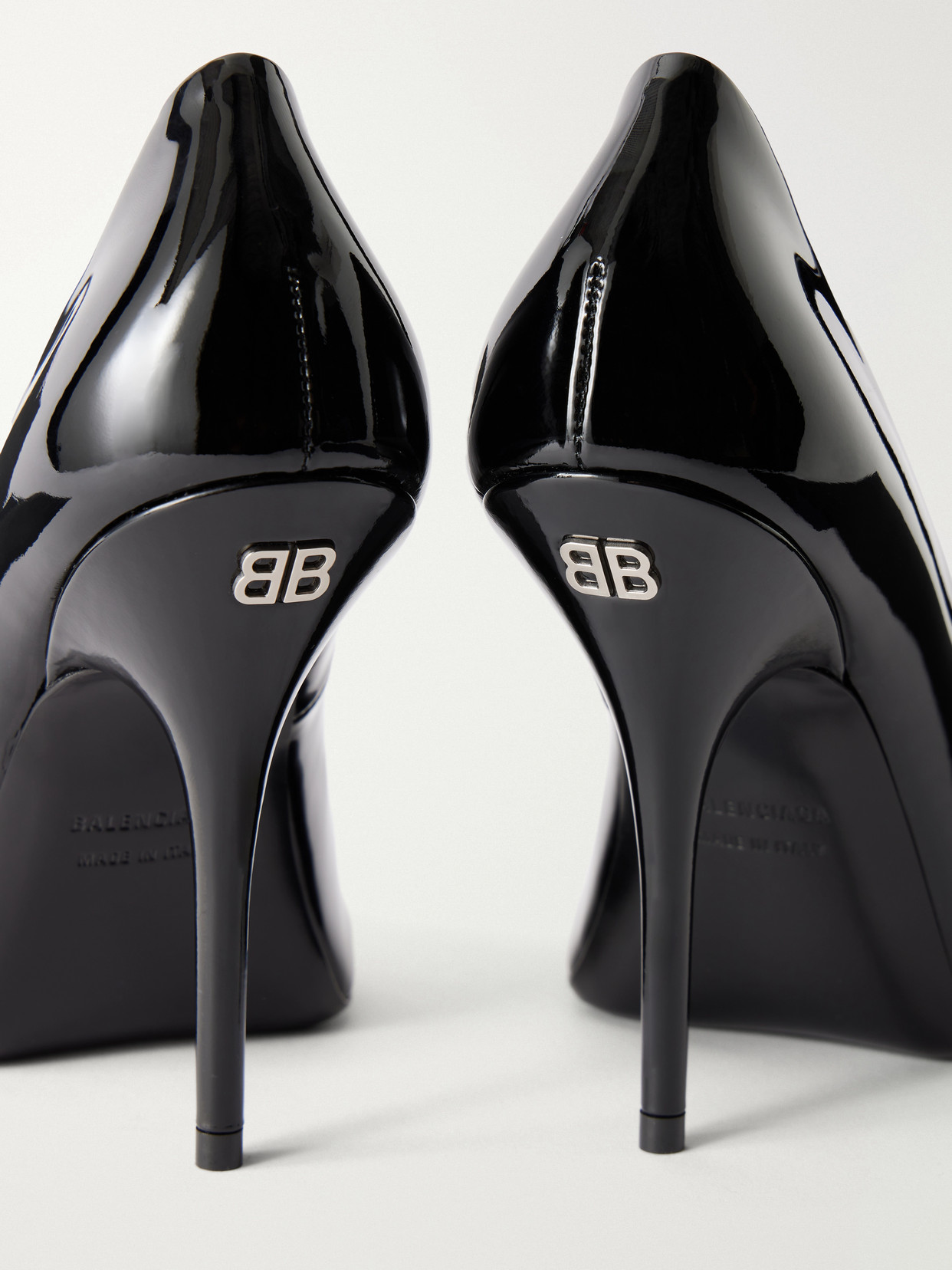 Avenue 110 Pumps
