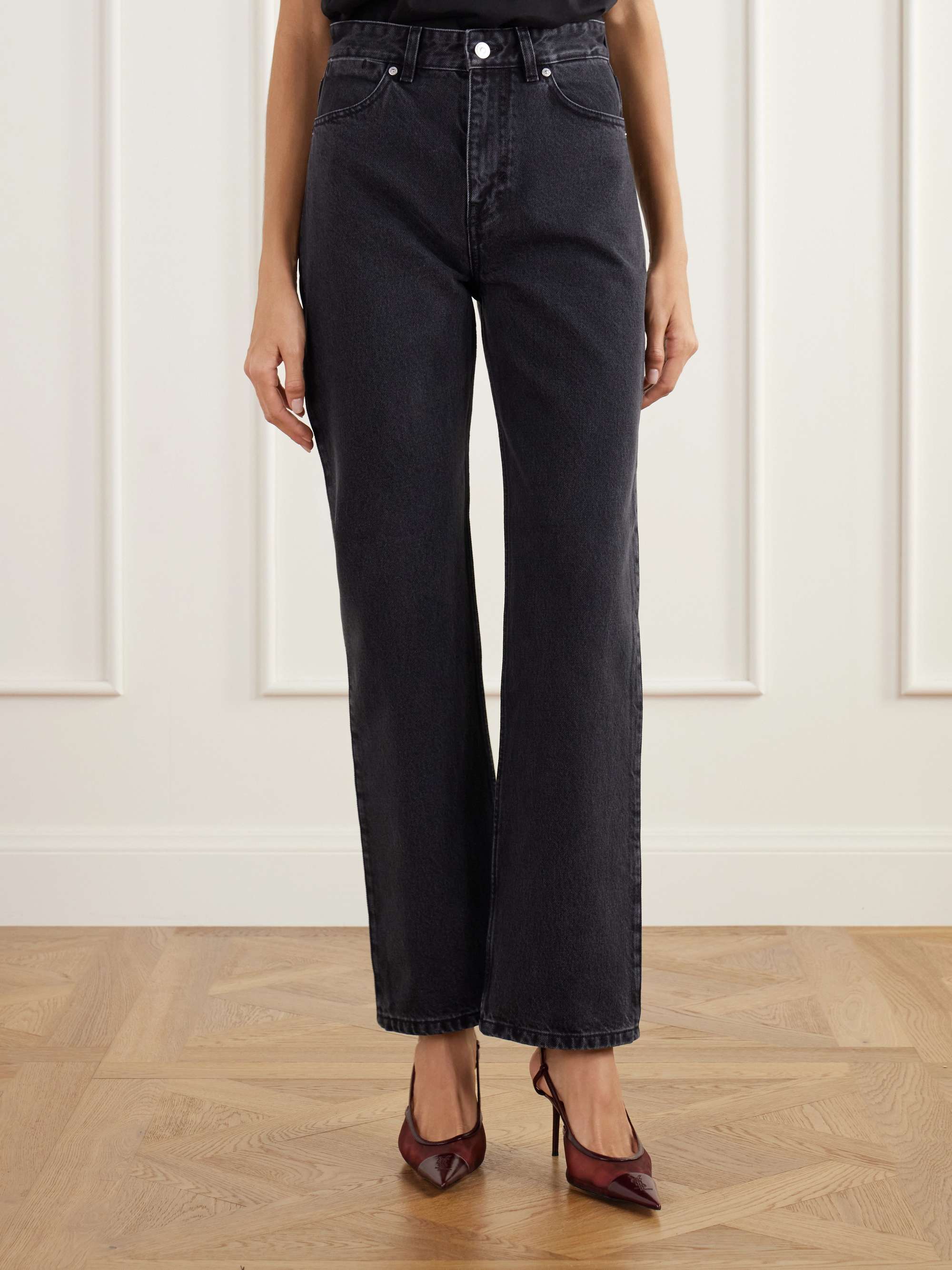 VICTORIA BECKHAM 