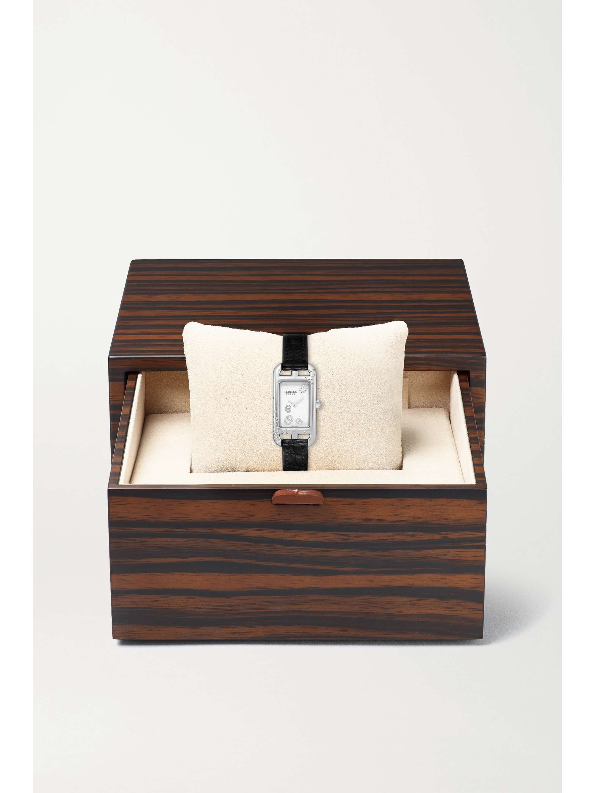 HERMÈS TIMEPIECES Nantucket 17mm very small stainless steel, alligator and diamond watch