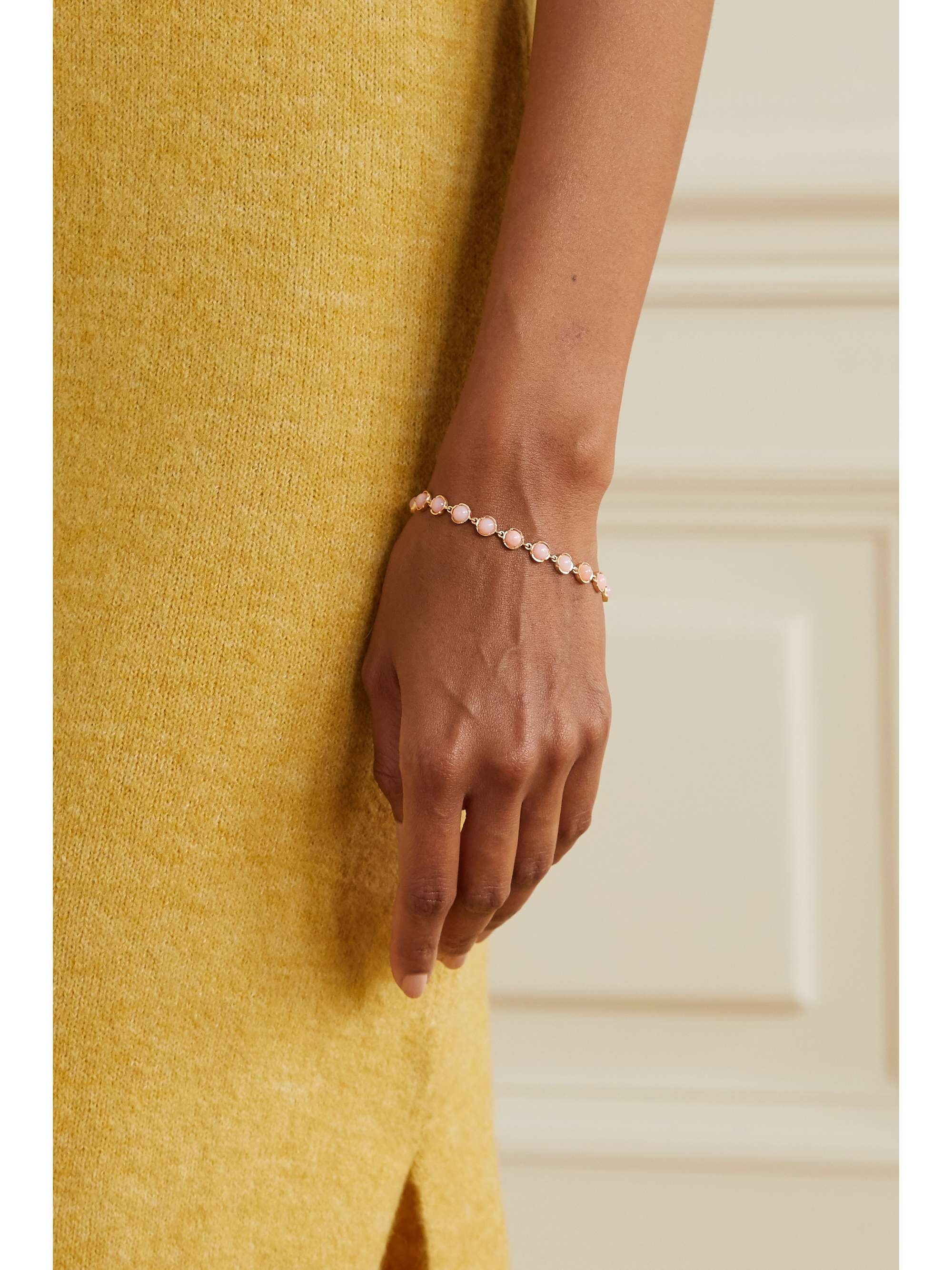 IRENE NEUWIRTH Classic 18-karat rose gold opal bracelet