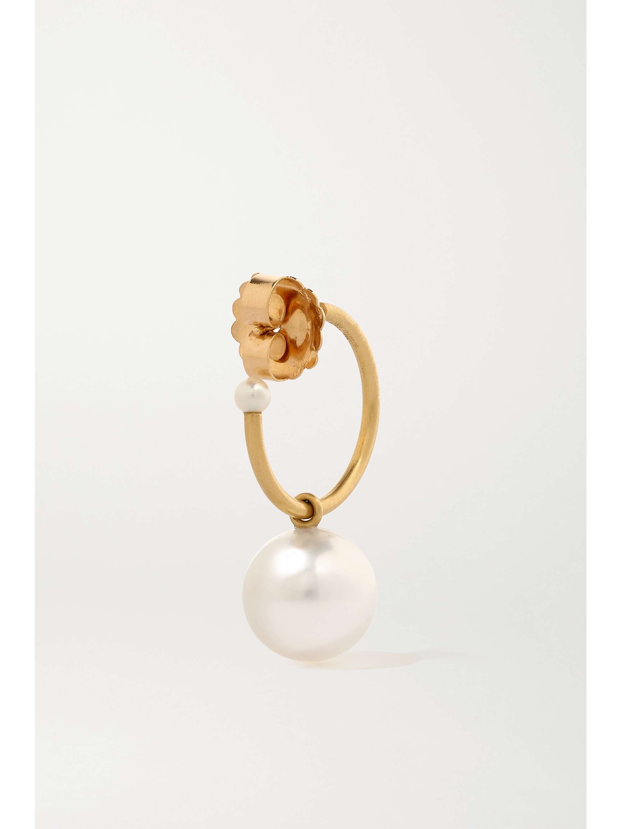 IRENE NEUWIRTH Gumball 18-karat gold pearl hoop earrings