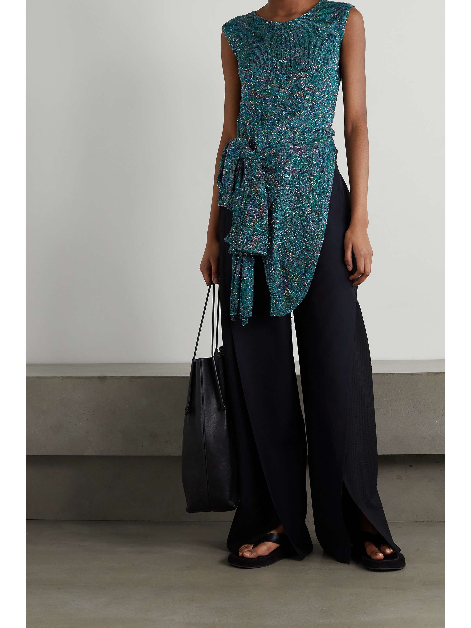 LOEWE Asymmetric knotted sequined knitted top
