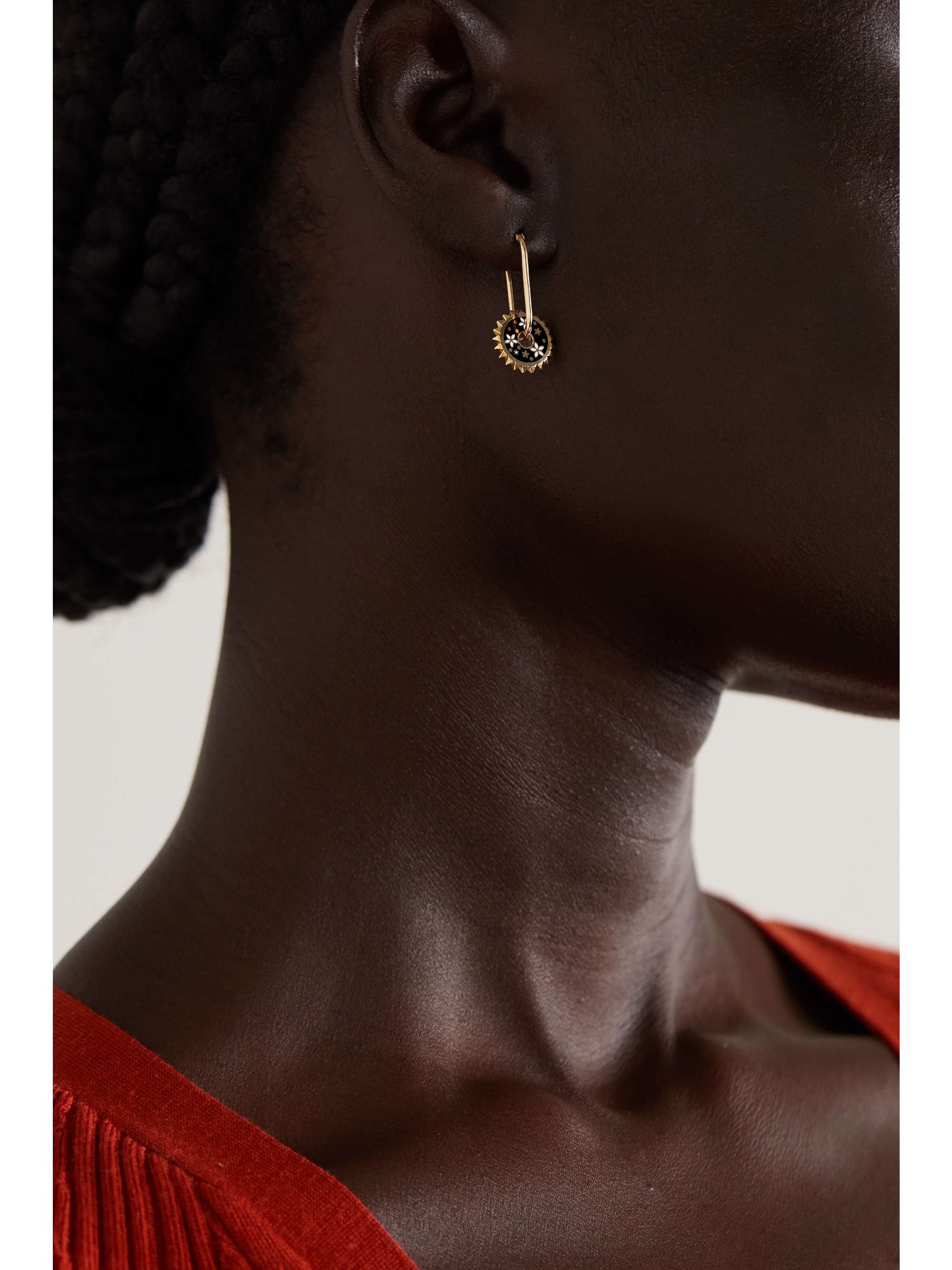 FOUNDRAE Small Blossom 18-karat gold and enamel single earring