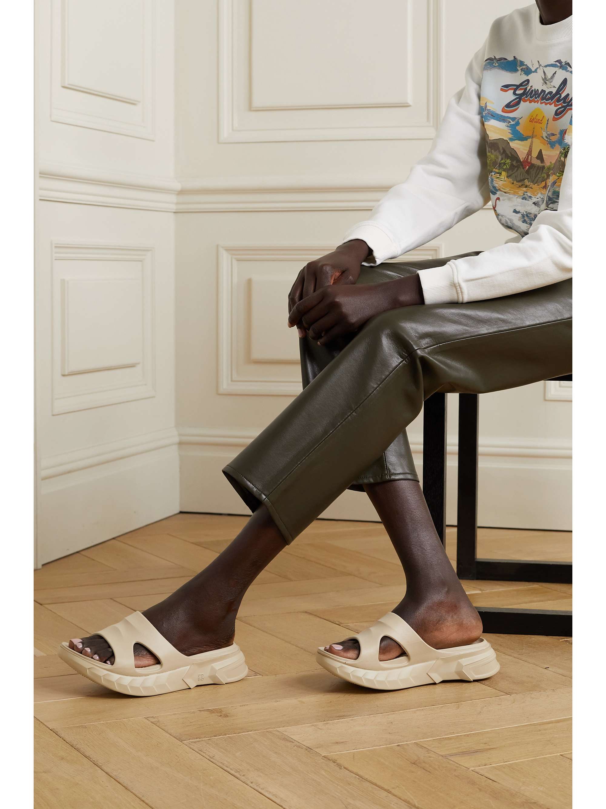 marshmallow sandals in rubber