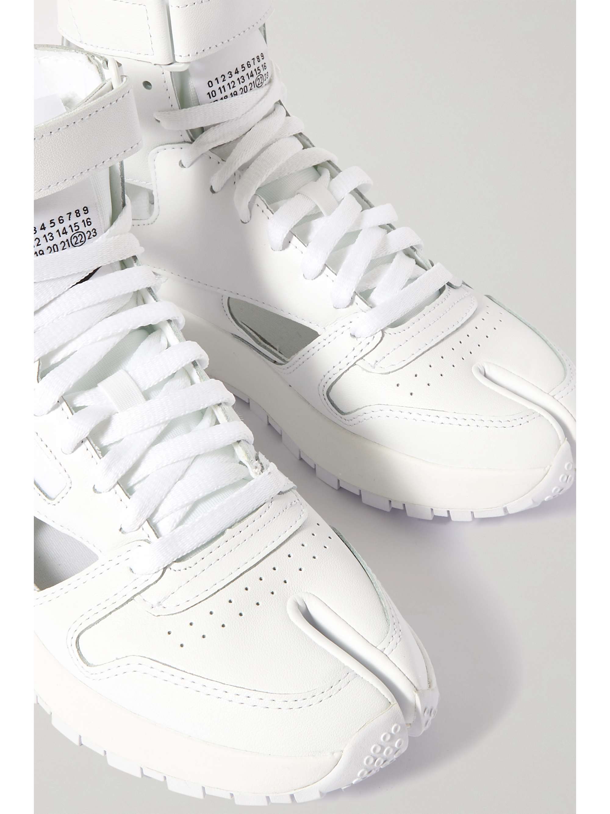 maison margiela reebok split toe