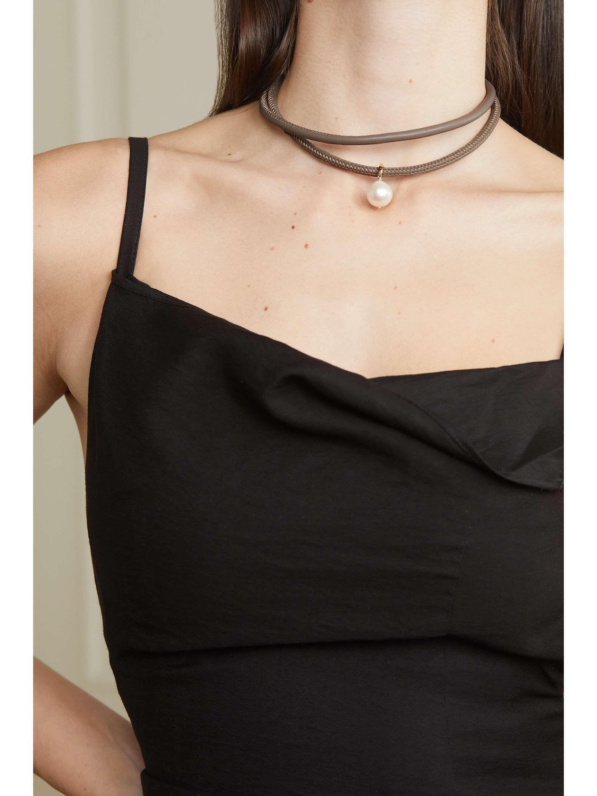 Mizuki pearl choker 2025