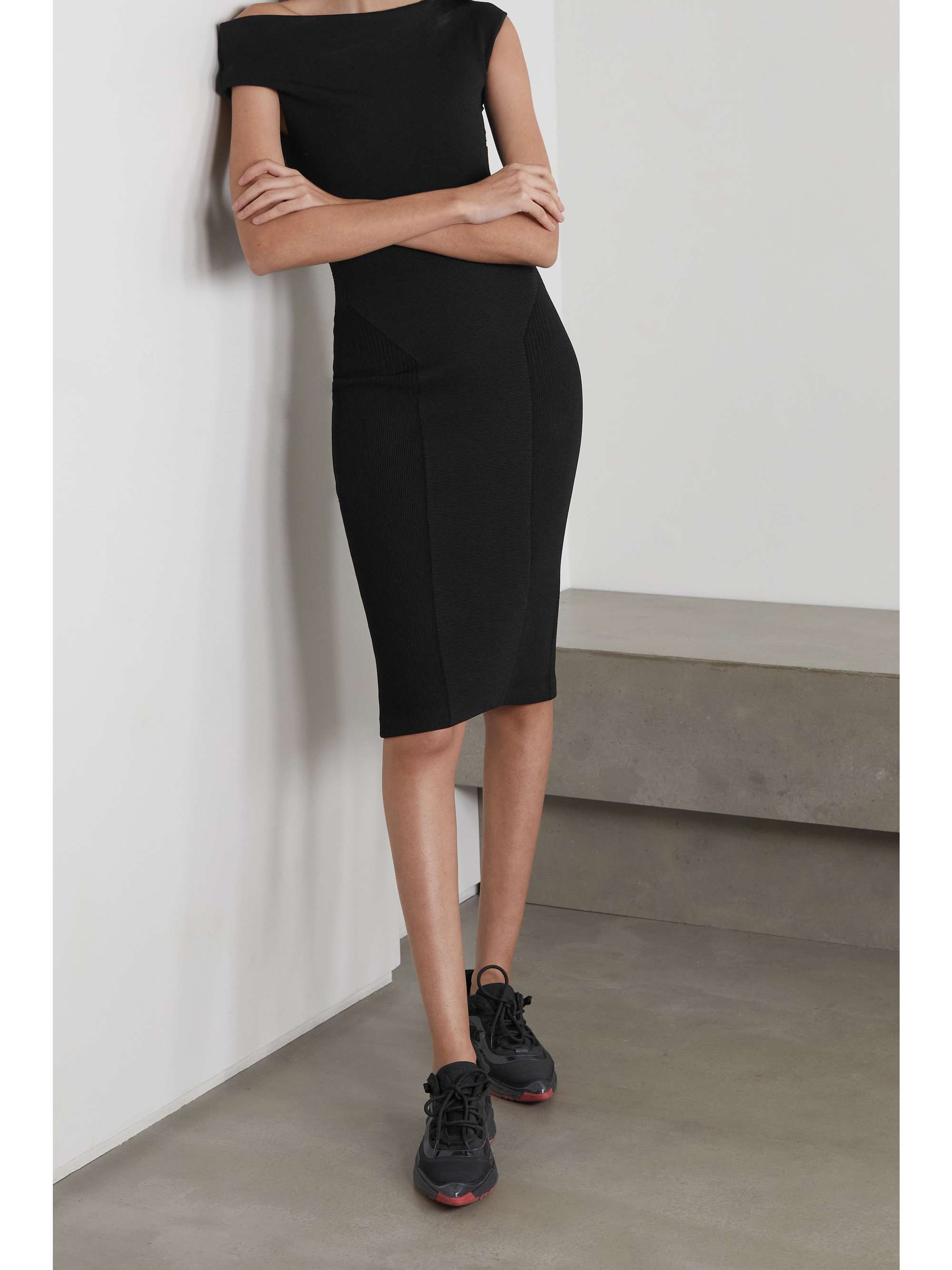 AZ FACTORY MyBody one-shoulder knitted midi dress