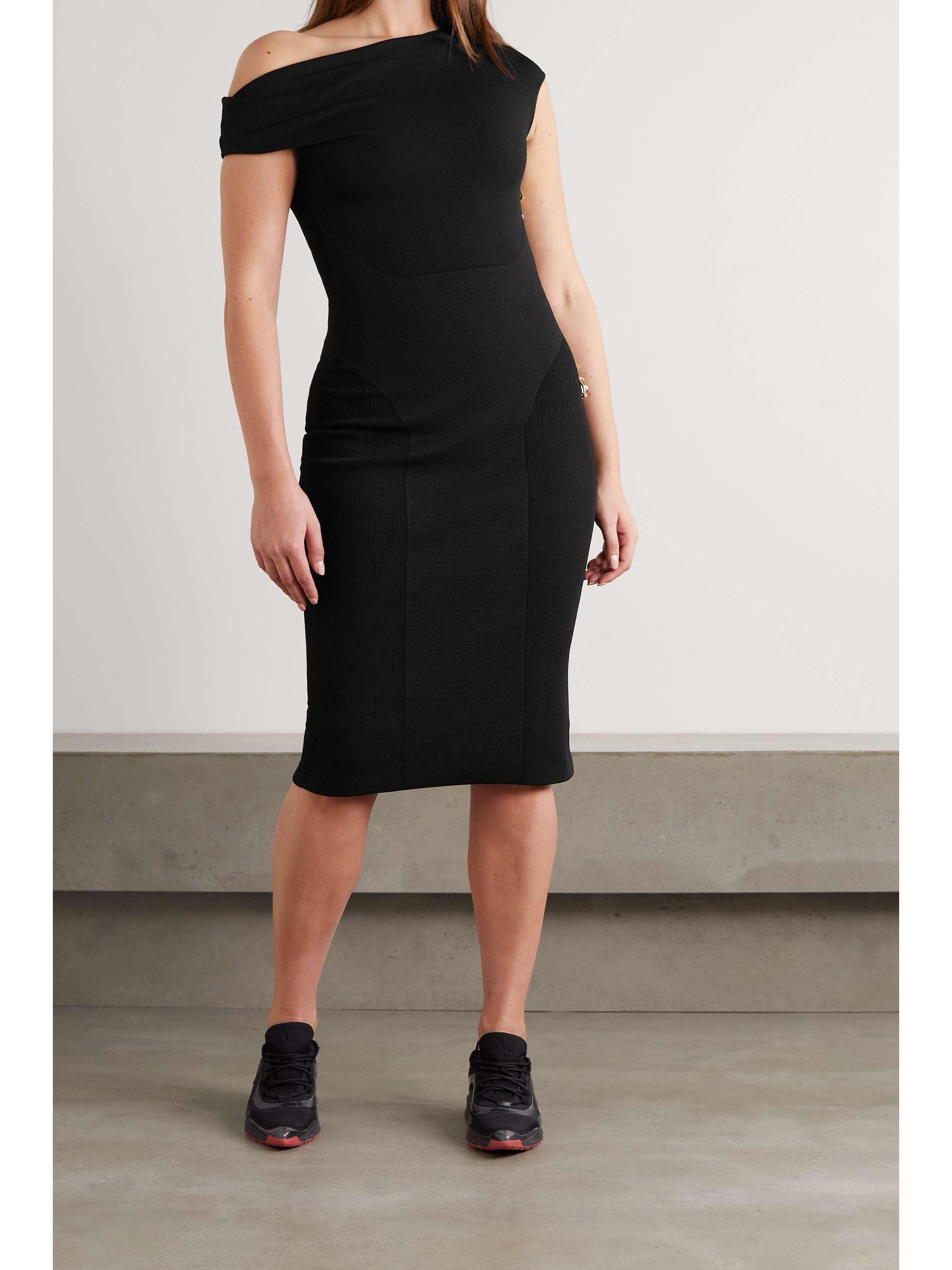 AZ FACTORY MyBody one-shoulder knitted midi dress