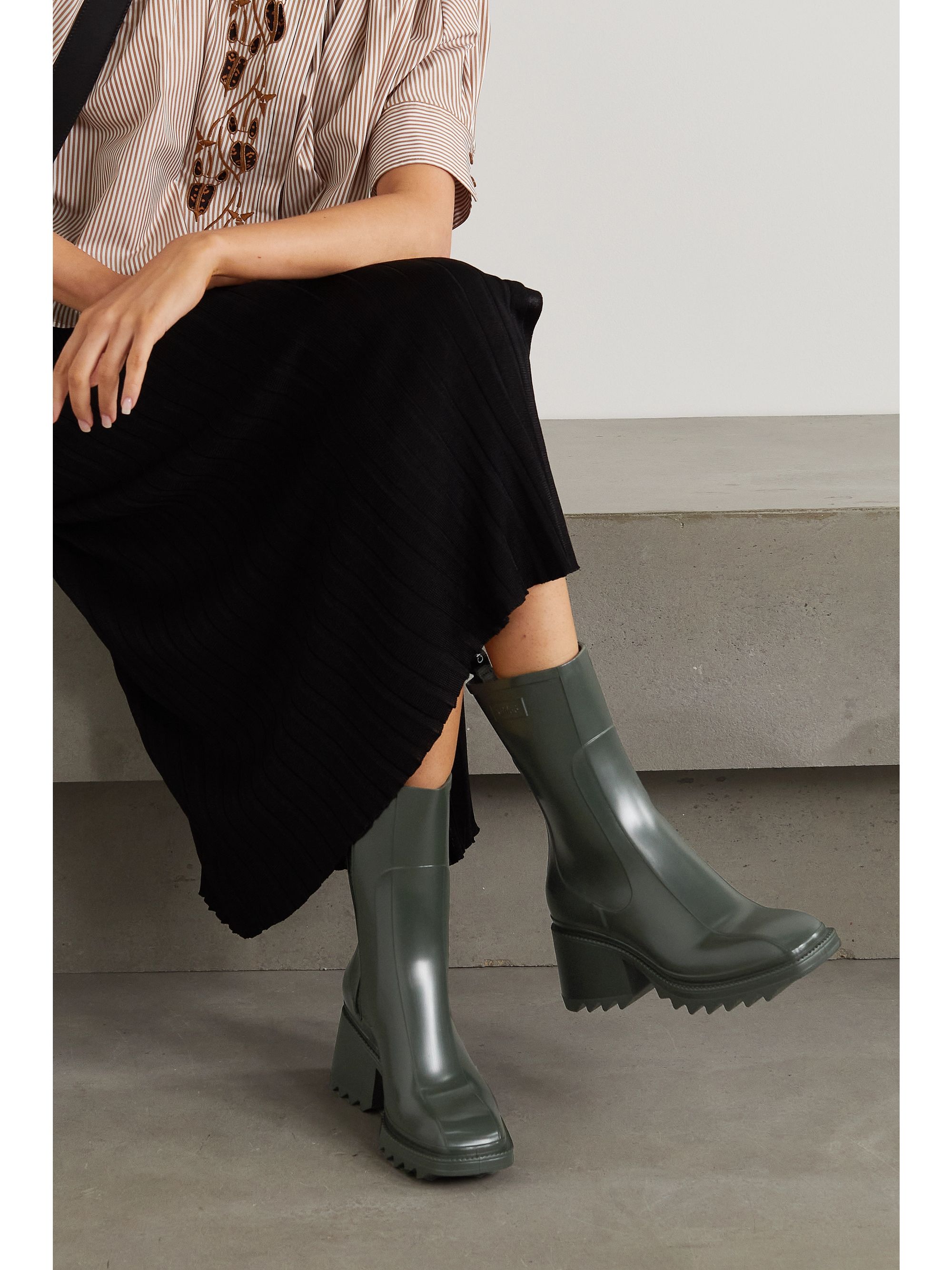 Net a porter chloe boots Clearance