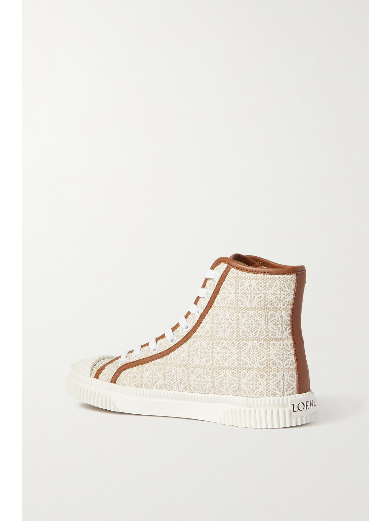 LOEWE photo
