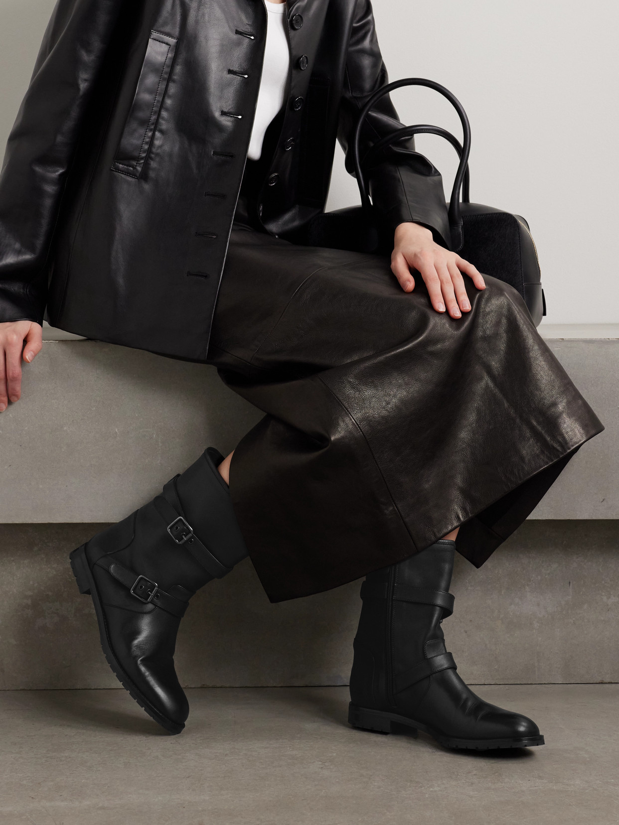 Manolo Blahnik Sulaltra Buckled Leather Ankle Boots In Black