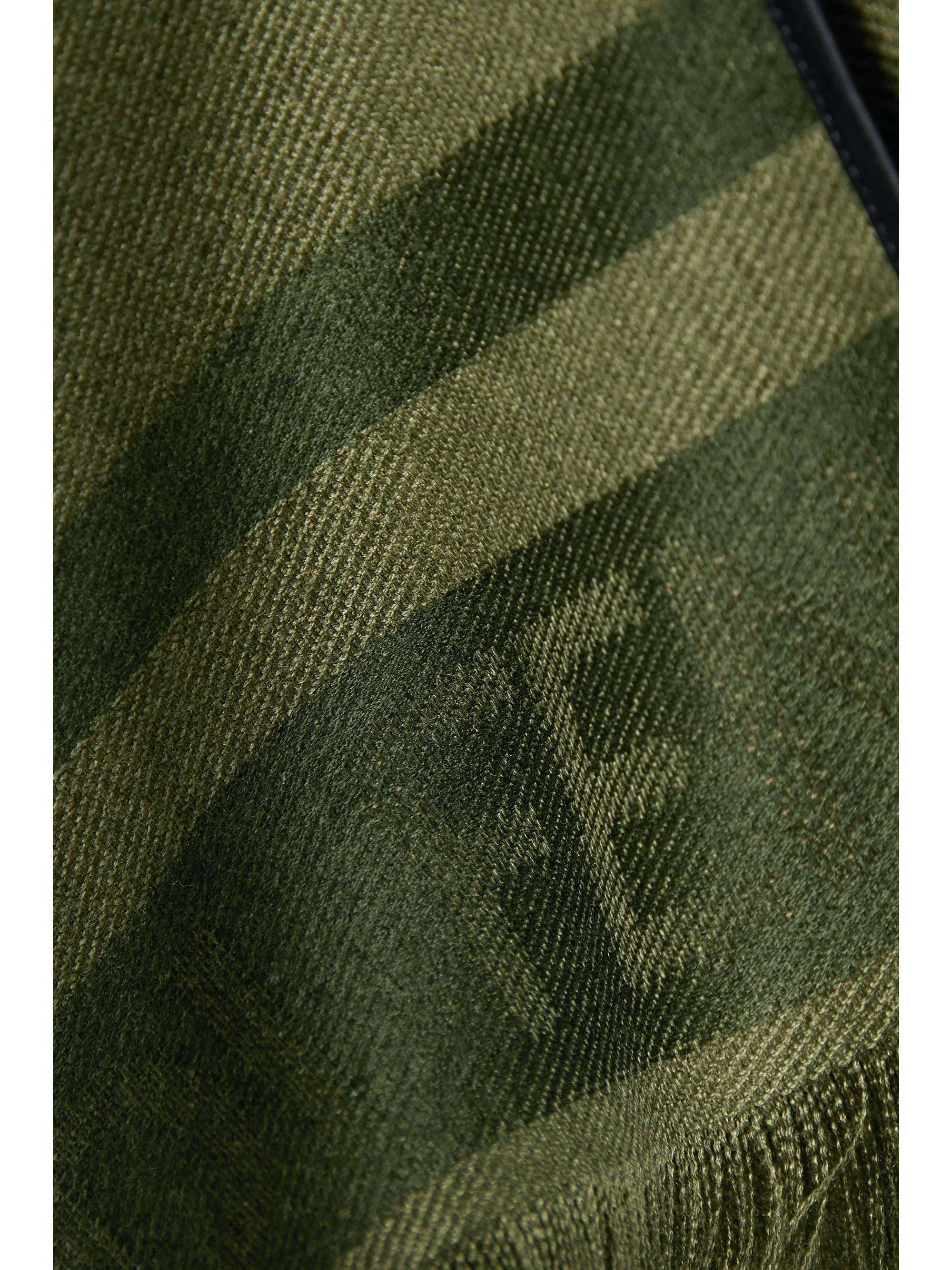 FENDI Poncho en jacquard de soie et de cachemire mélangés à franges