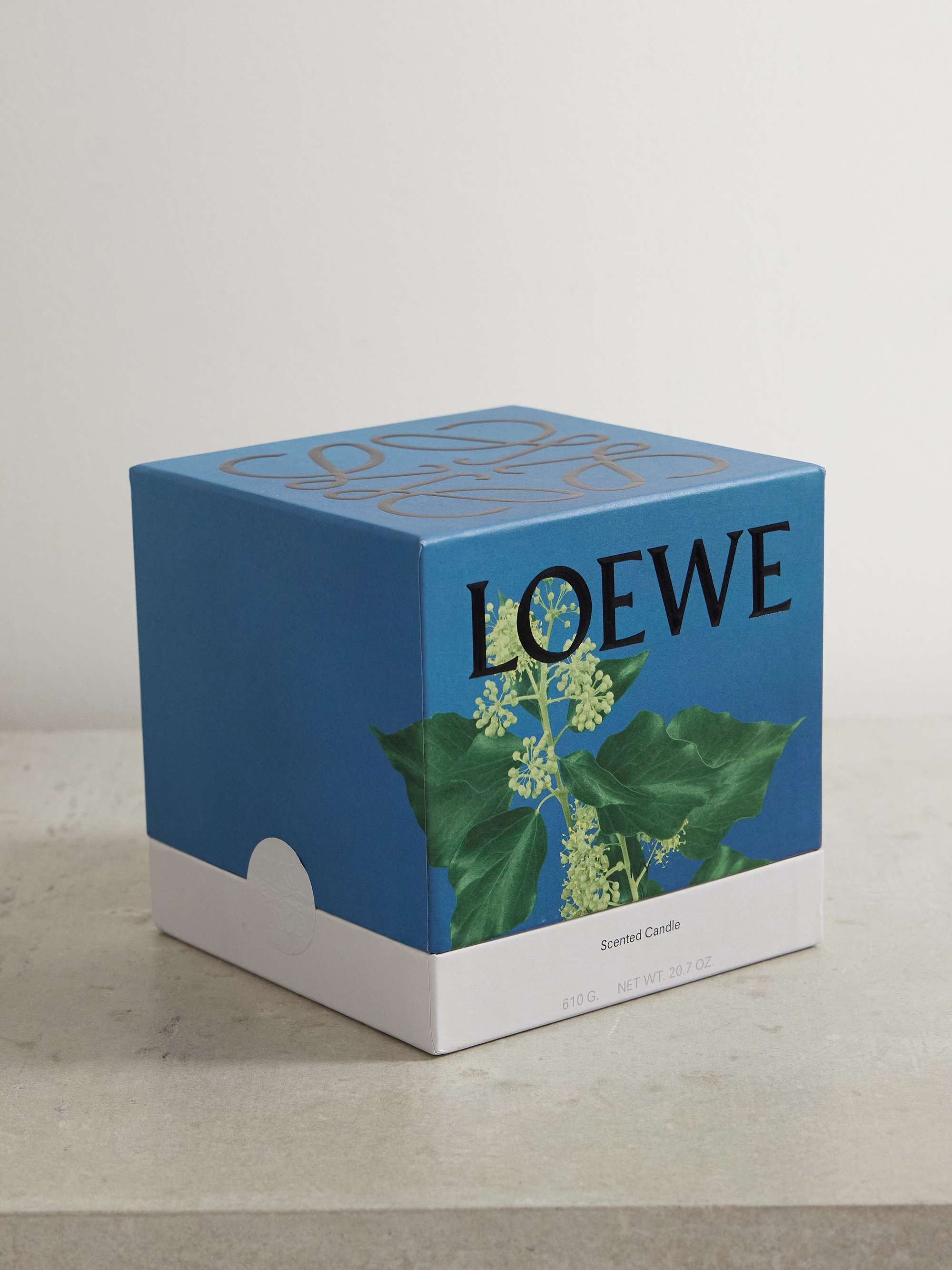 LOEWE HOME SCENTS Bougie parfumée aux feuilles de tomate Medium, 610 g