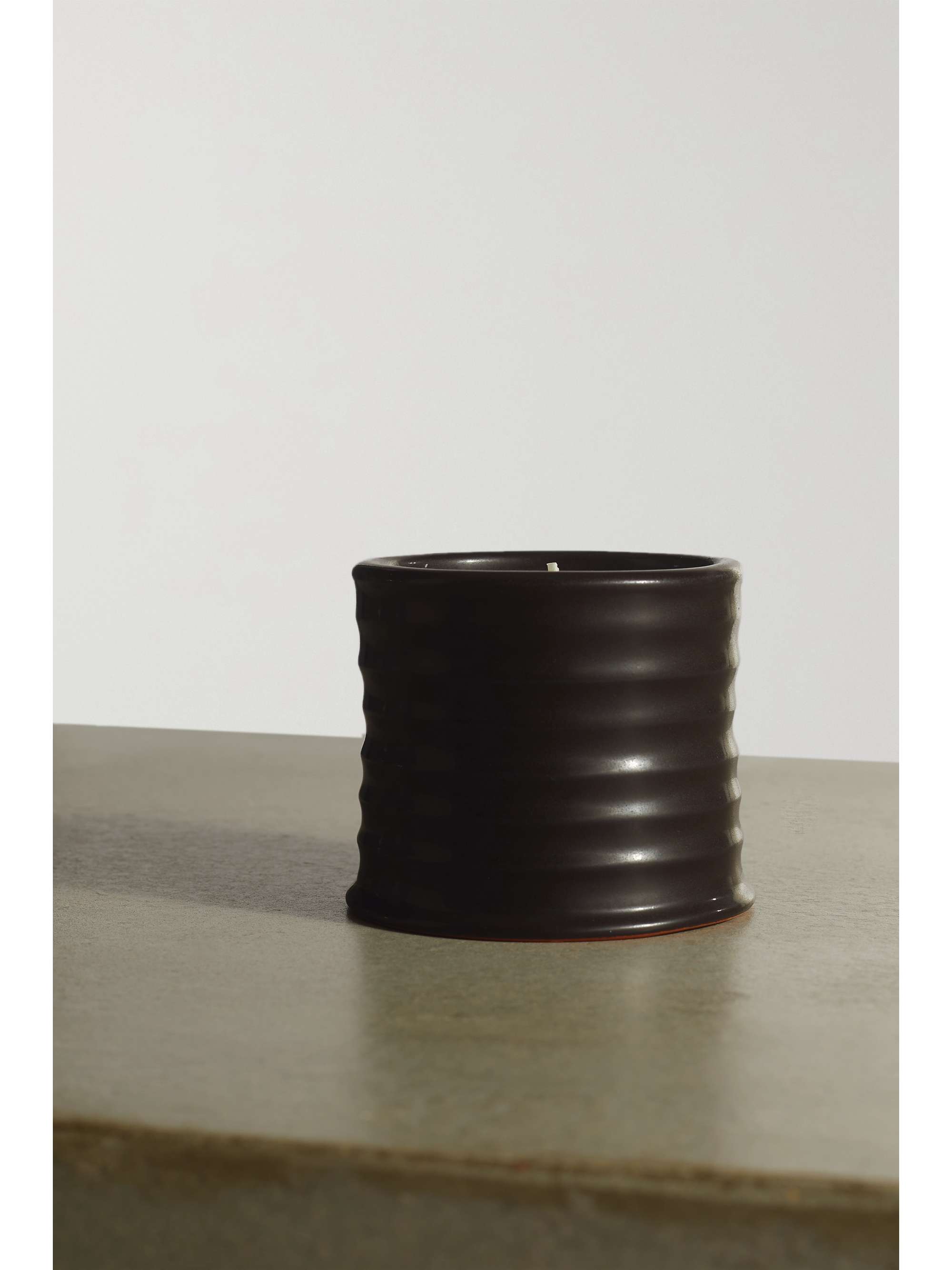 LOEWE HOME SCENTS Liquorice small scented candle, 170g