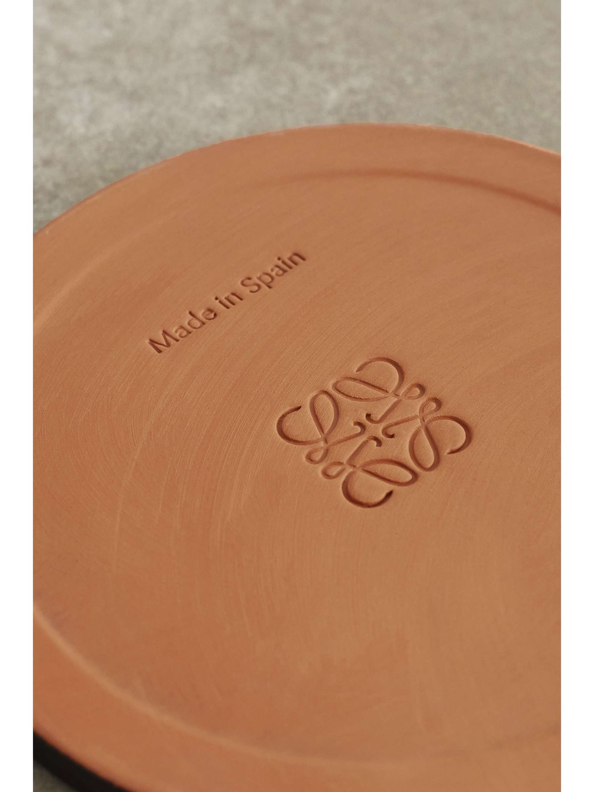 LOEWE HOME SCENTS Terracotta candleholder base