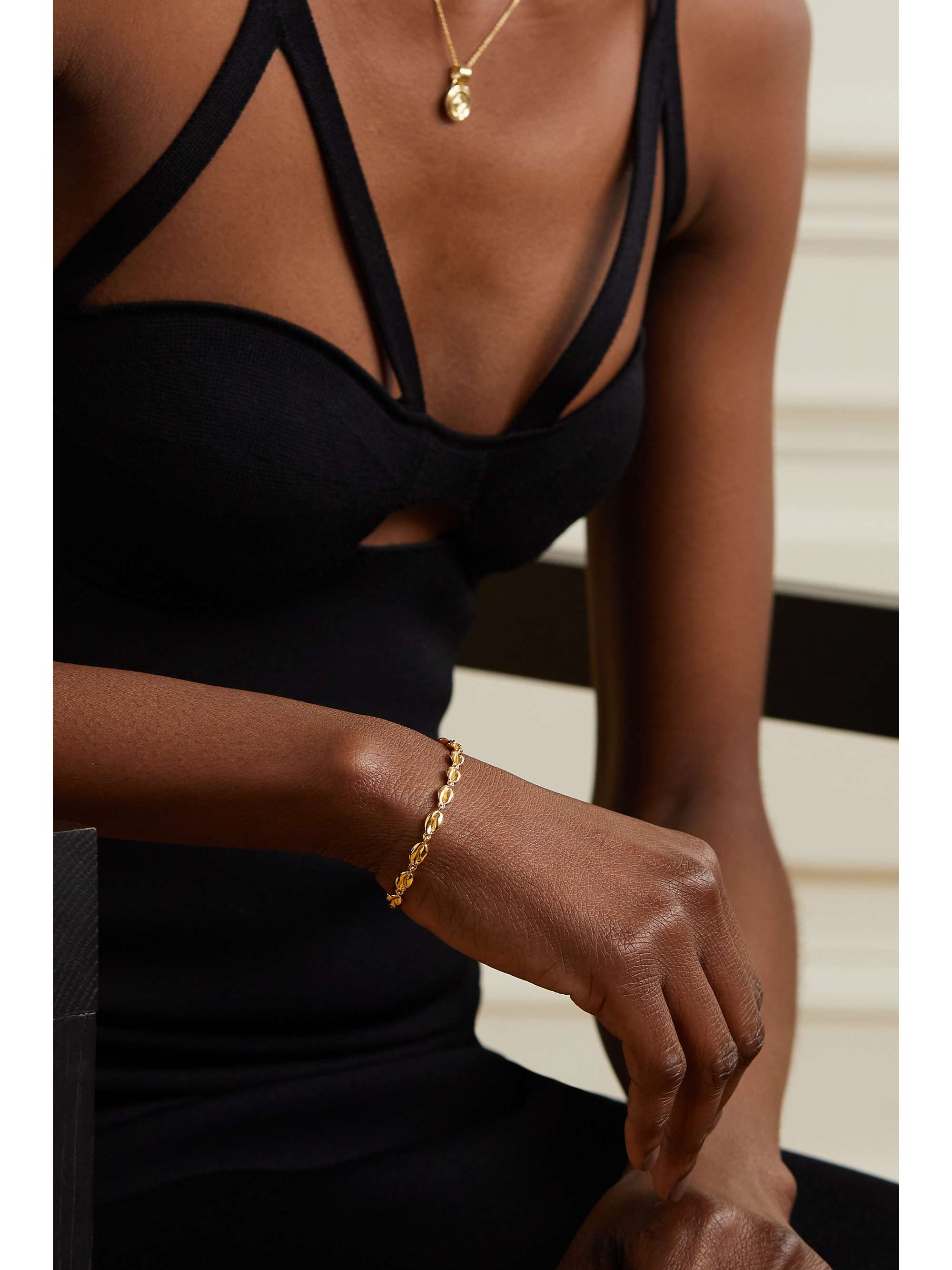 ALMASIKA Le Cauri 18-karat gold bracelet