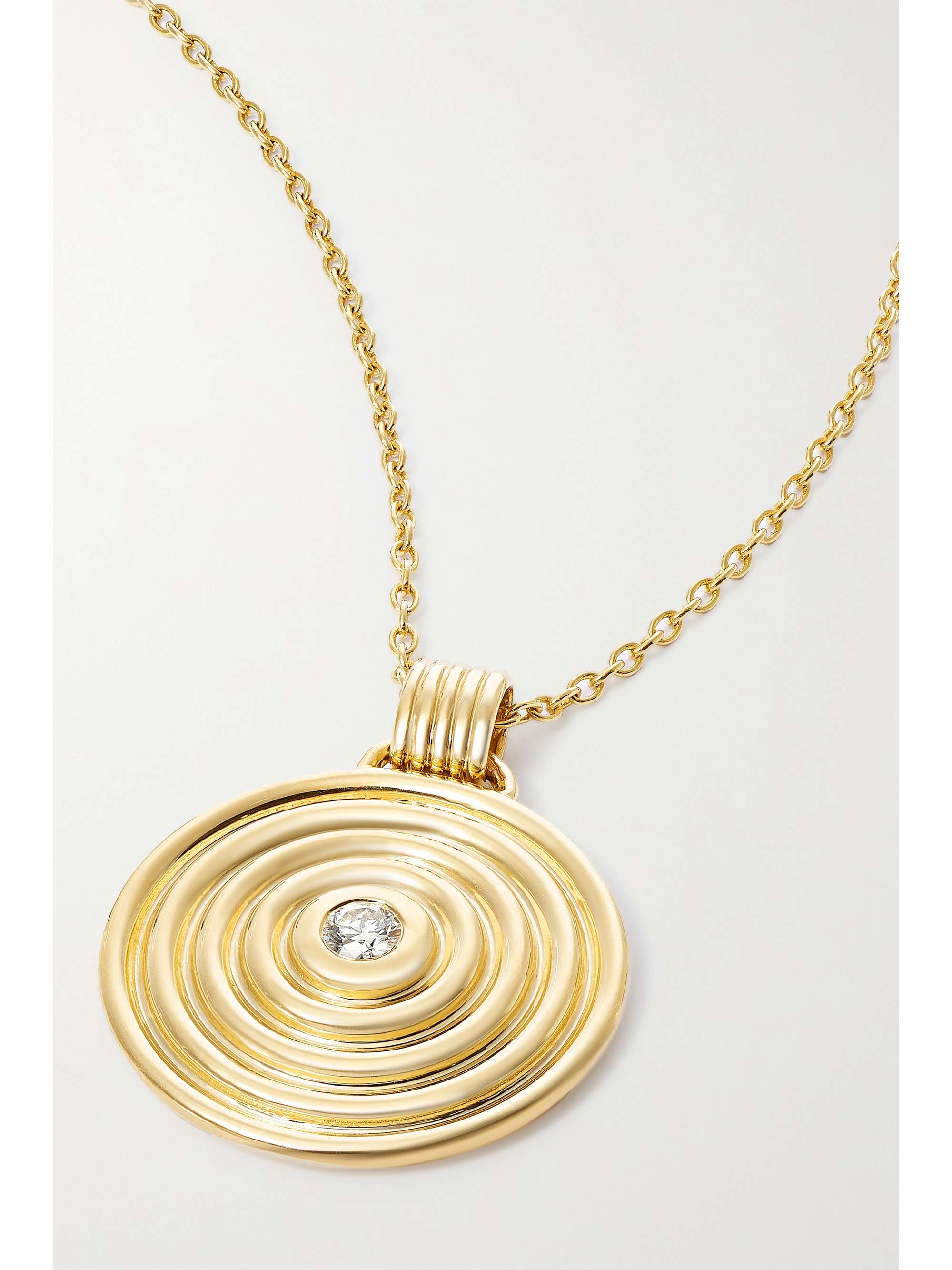 ALMASIKA Universum Medallion Kette aus 18 Karat Gold mit Diamant