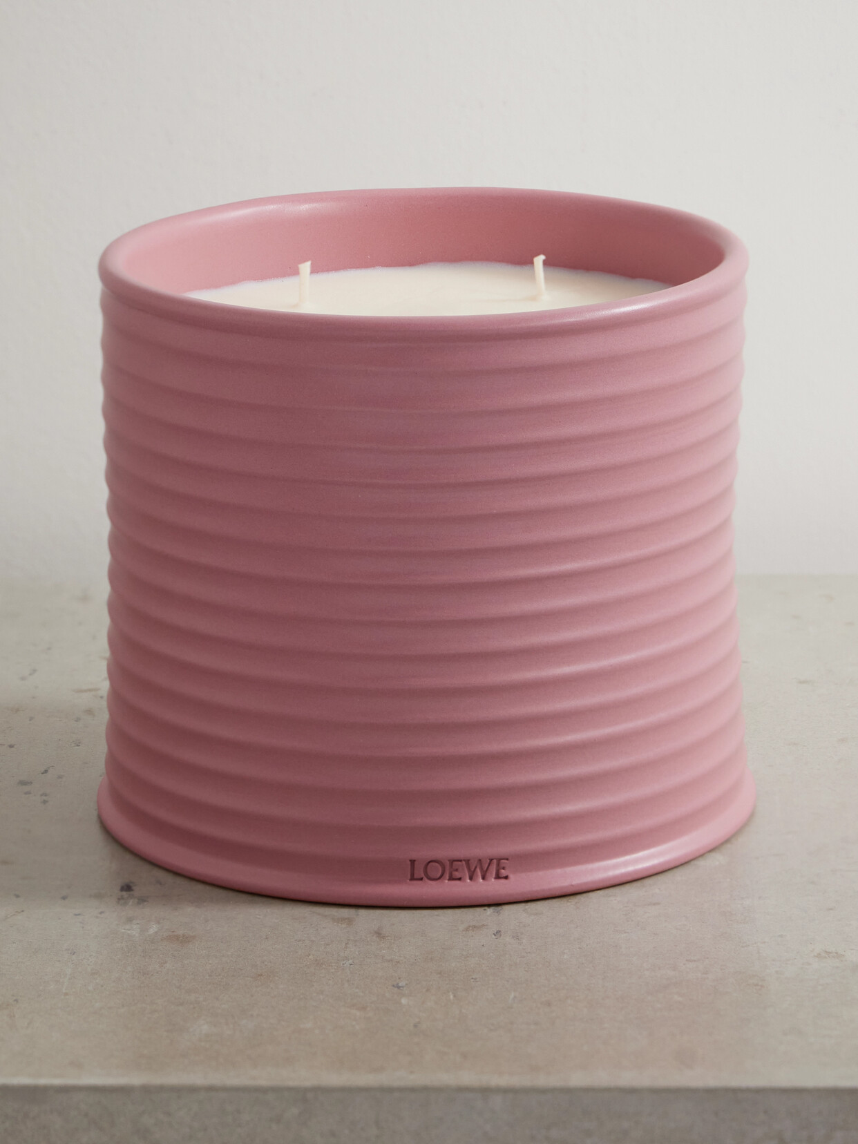 LOEWE PERFUMES - Ivy Large Scented Candle, 2120g - Pink