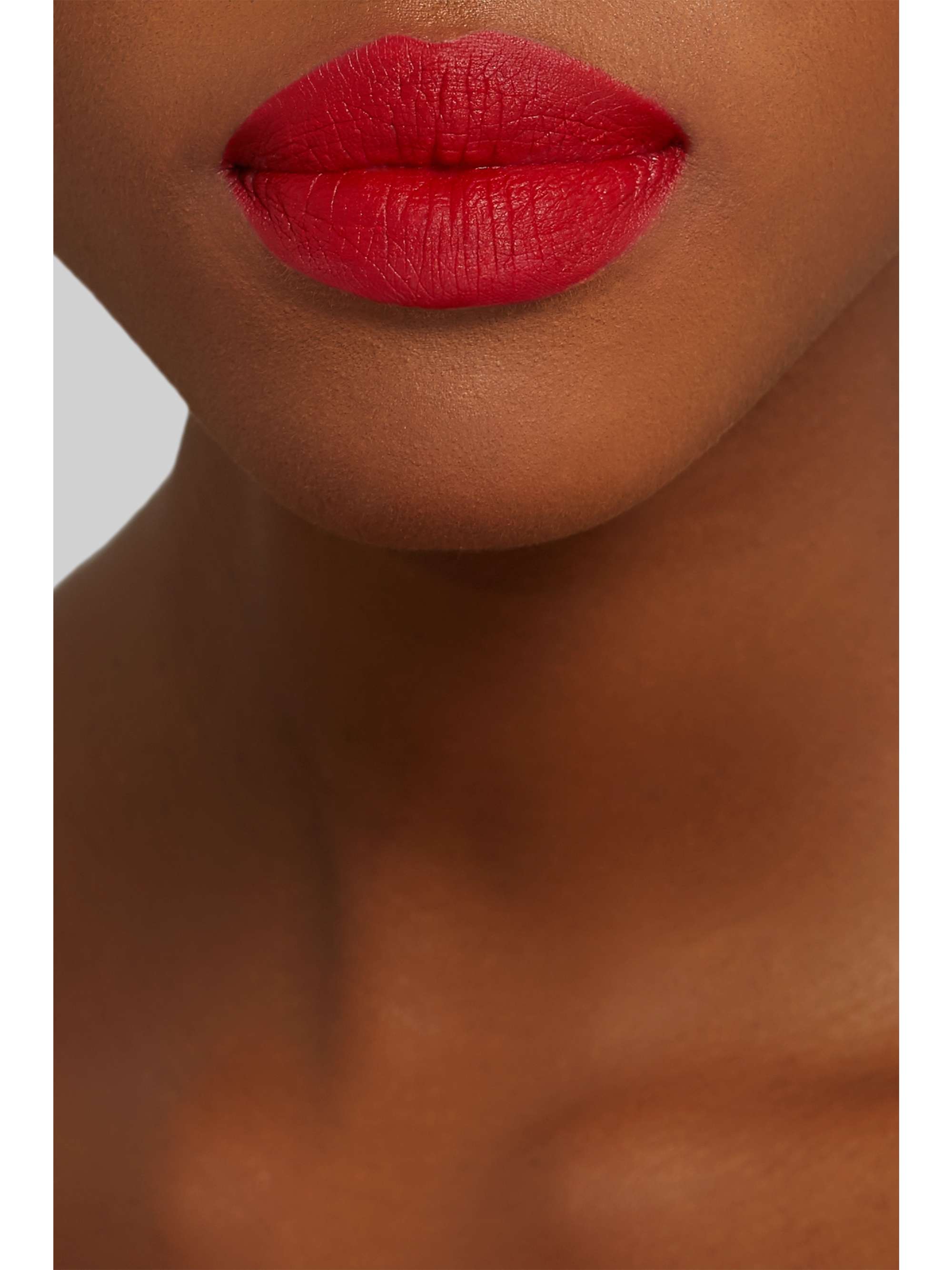 CHARLOTTE TILBURY Matte Revolution Lipstick - Pillow Talk
