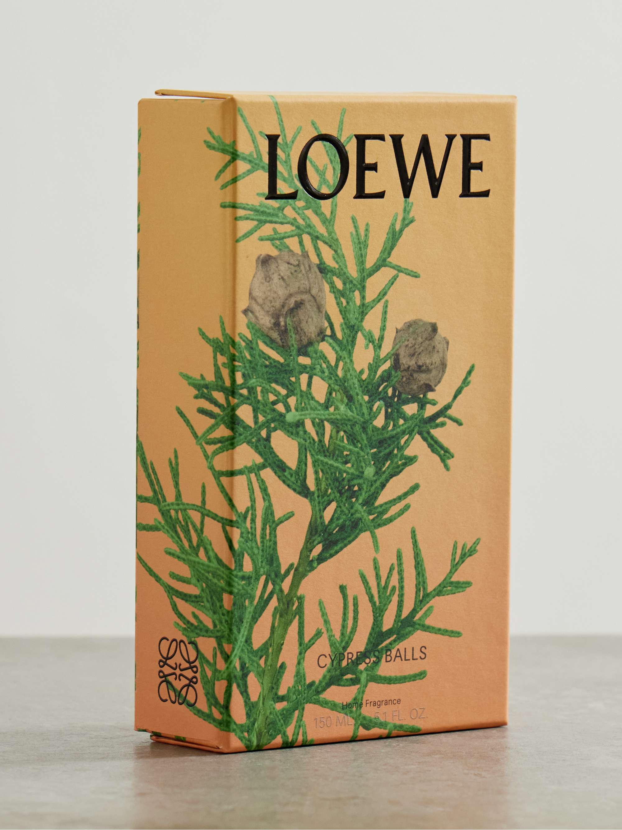 LOEWE HOME SCENTS Home Fragrance Cypress Balls, 150ml NETAPORTER