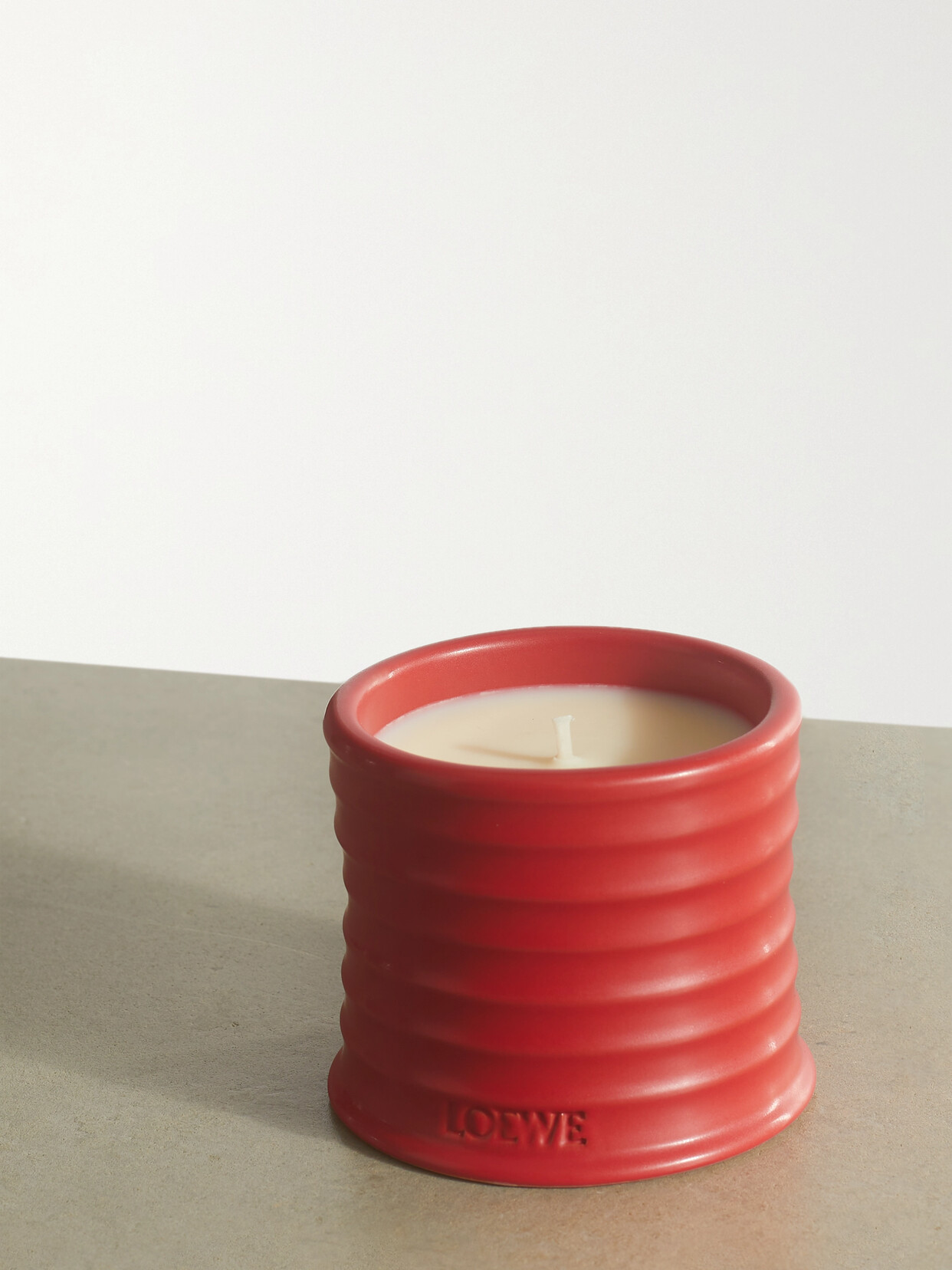 LOEWE PERFUMES - Liquorice Small Scented Candle, 170g - Red