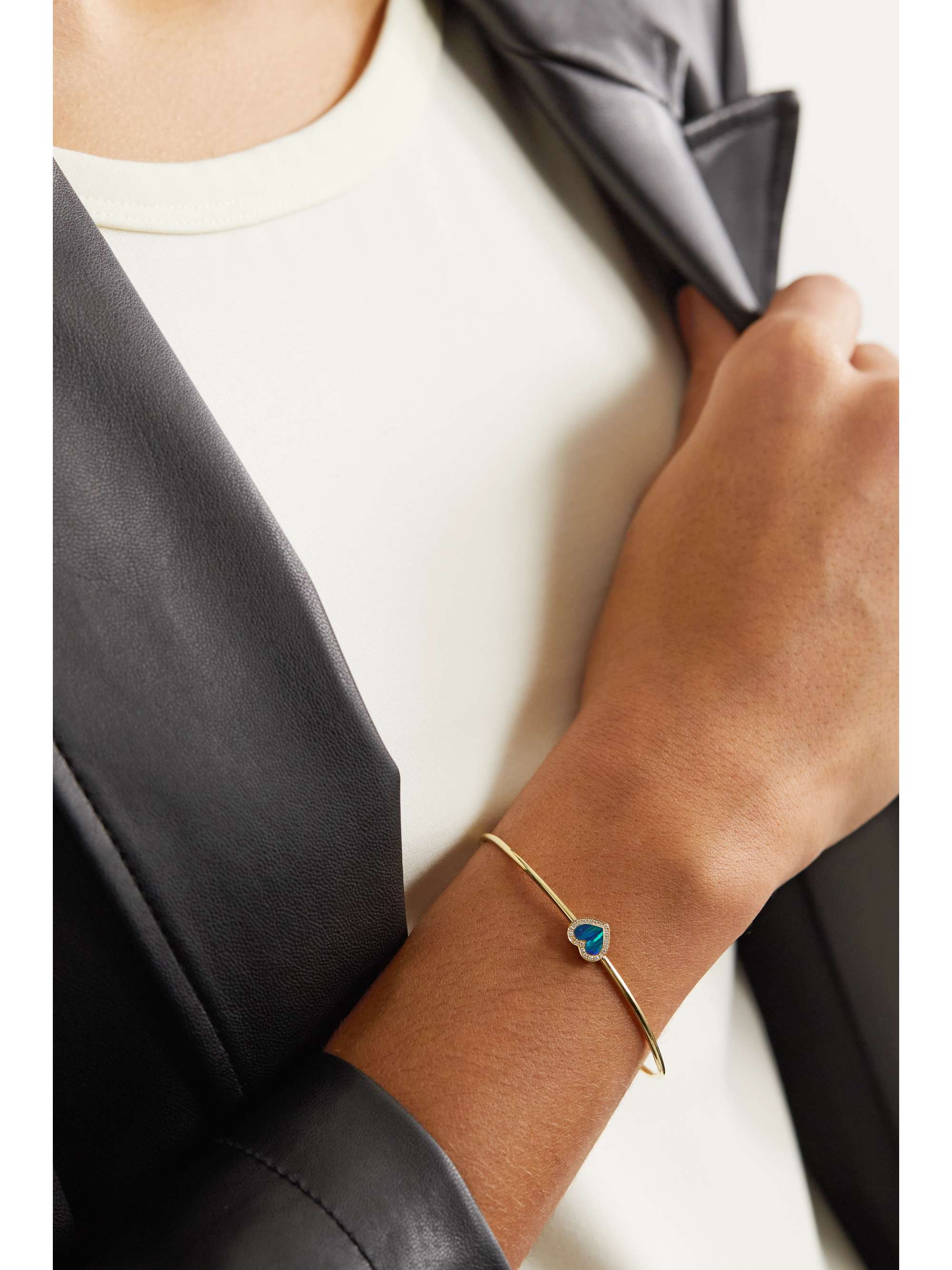 JENNIFER MEYER Extra Small Heart Armspange aus 18 Karat Gold mit Lapislazuli und Diamanten