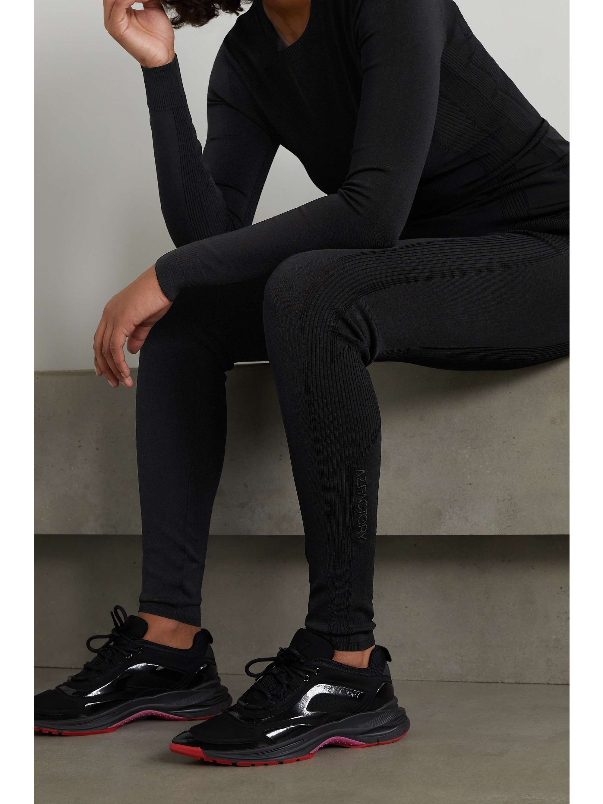 AZ FACTORY Switchwear stretch-knit leggings