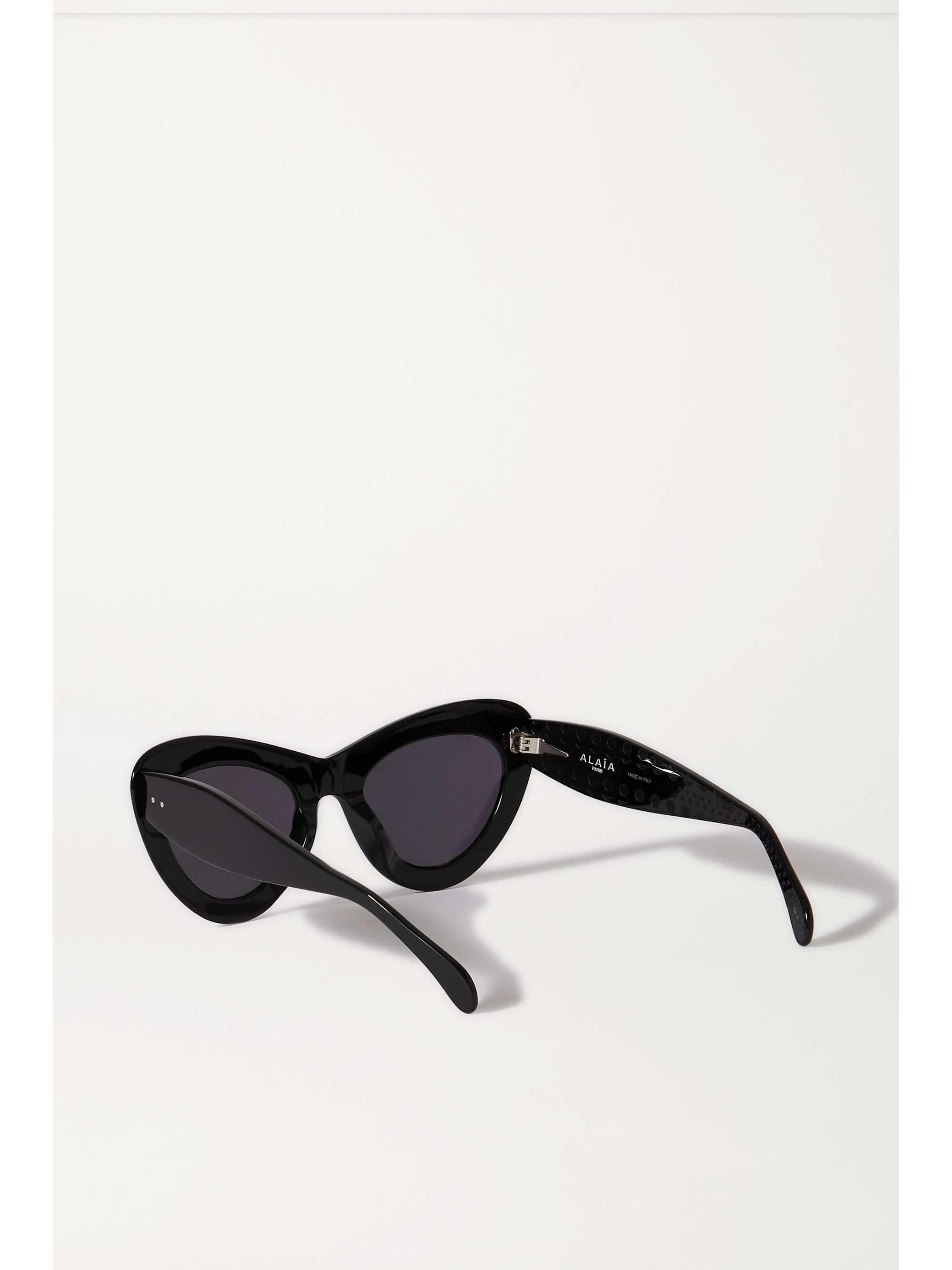 black oversized cat eye sunglasses