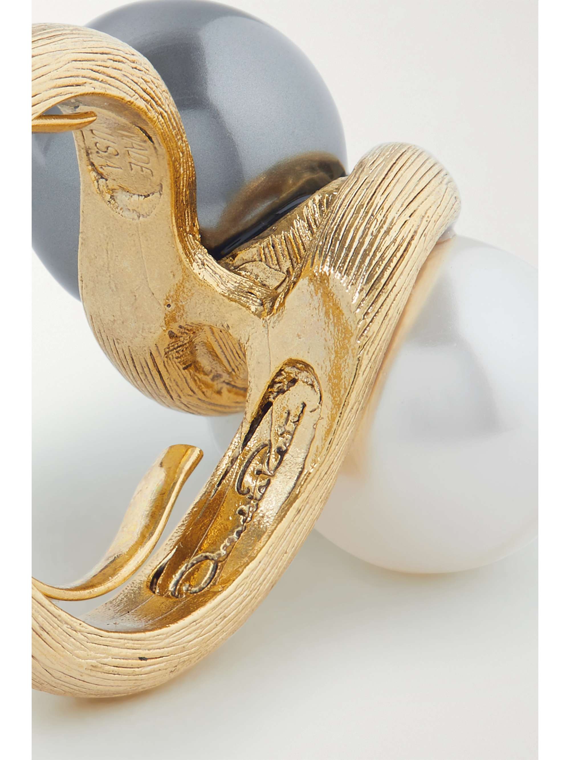 OSCAR DE LA RENTA Bague en métal doré et perles synthétiques