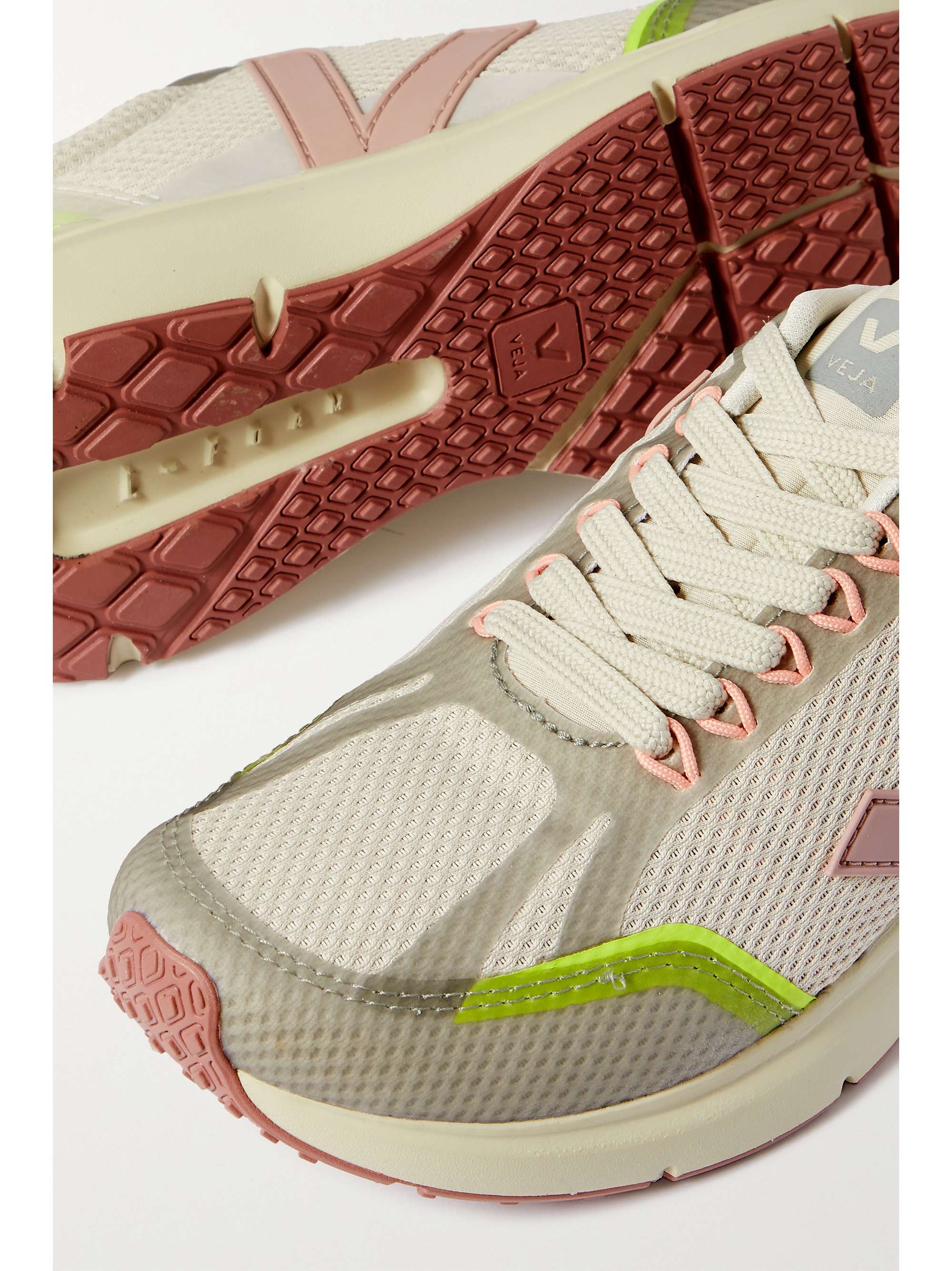 VEJA Condor 2 Alveomesh sneakers
