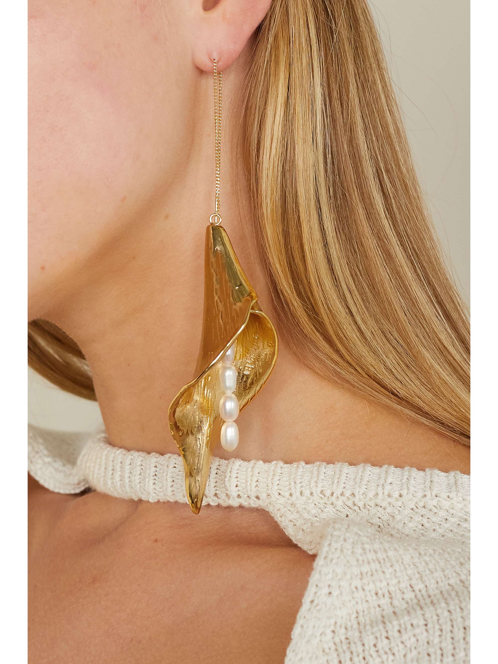 CULT GAIA Calla gold-tone pearl earrings